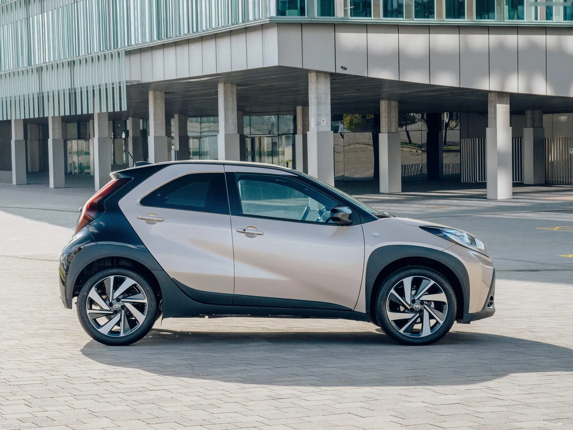 Toyota Aygo X (2022) - Side Profile