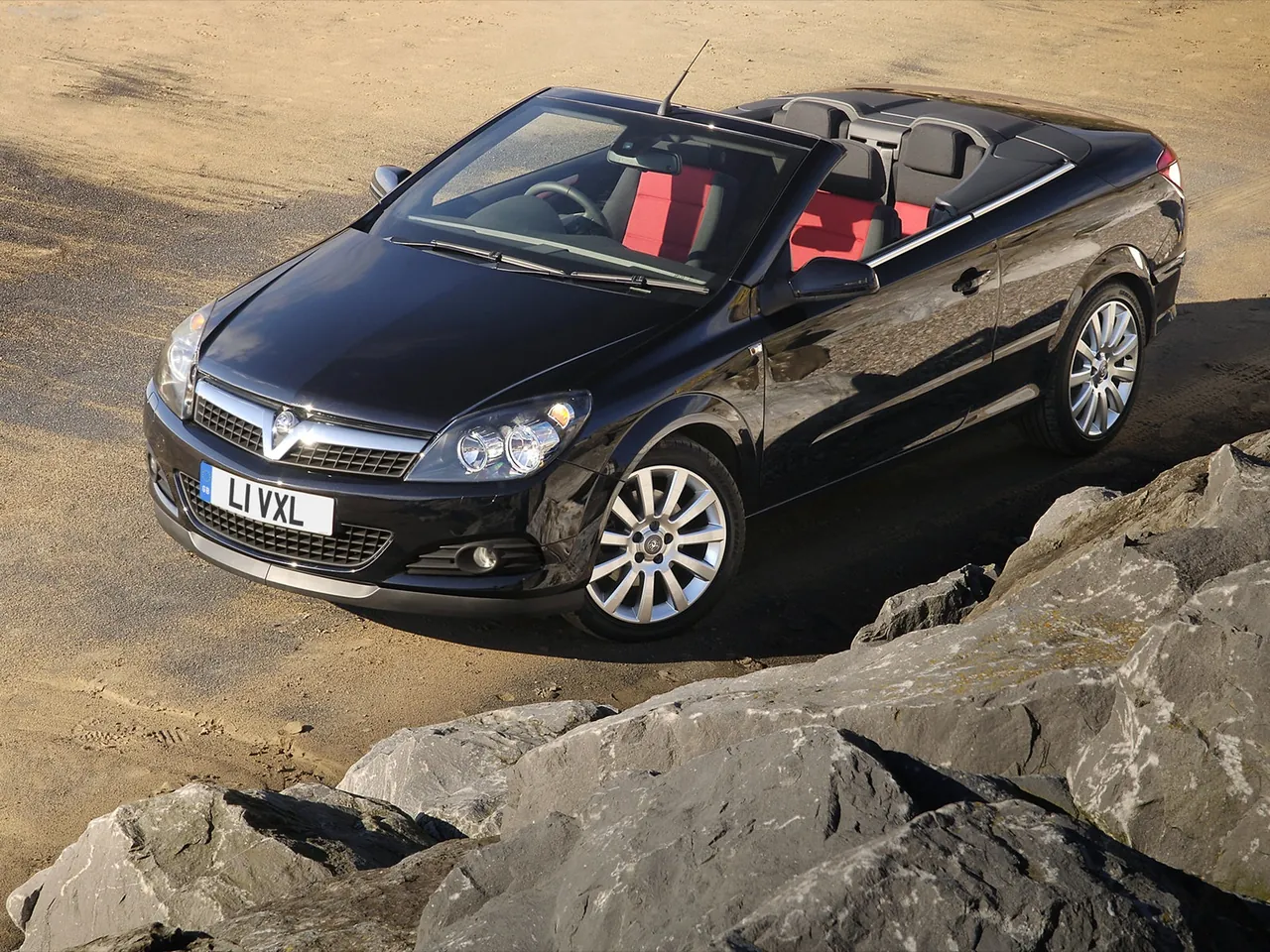 Vauxhall Astra TwinTop (2006)