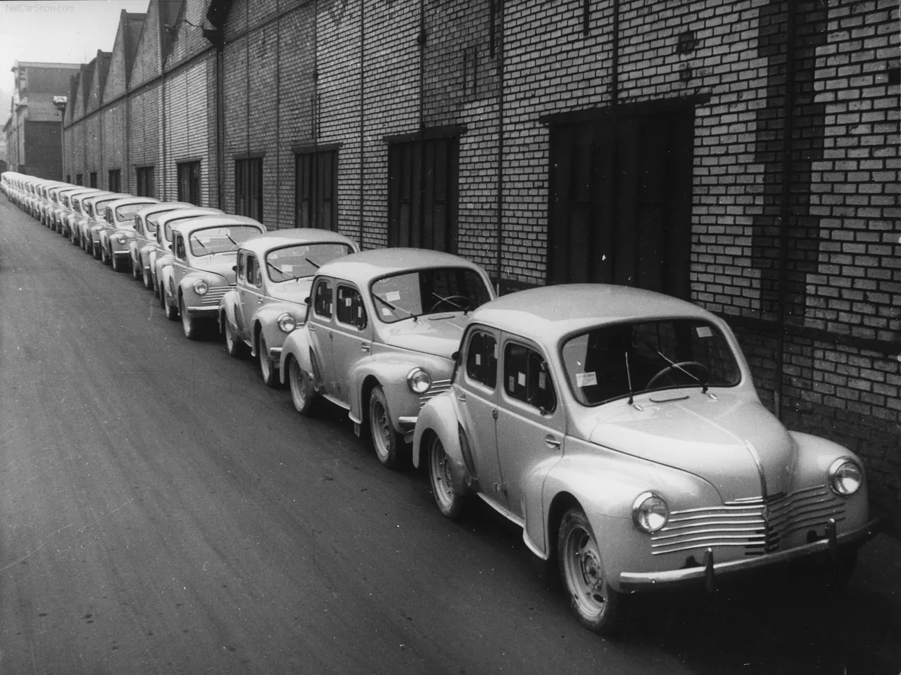 Renault 4 CV (1948)