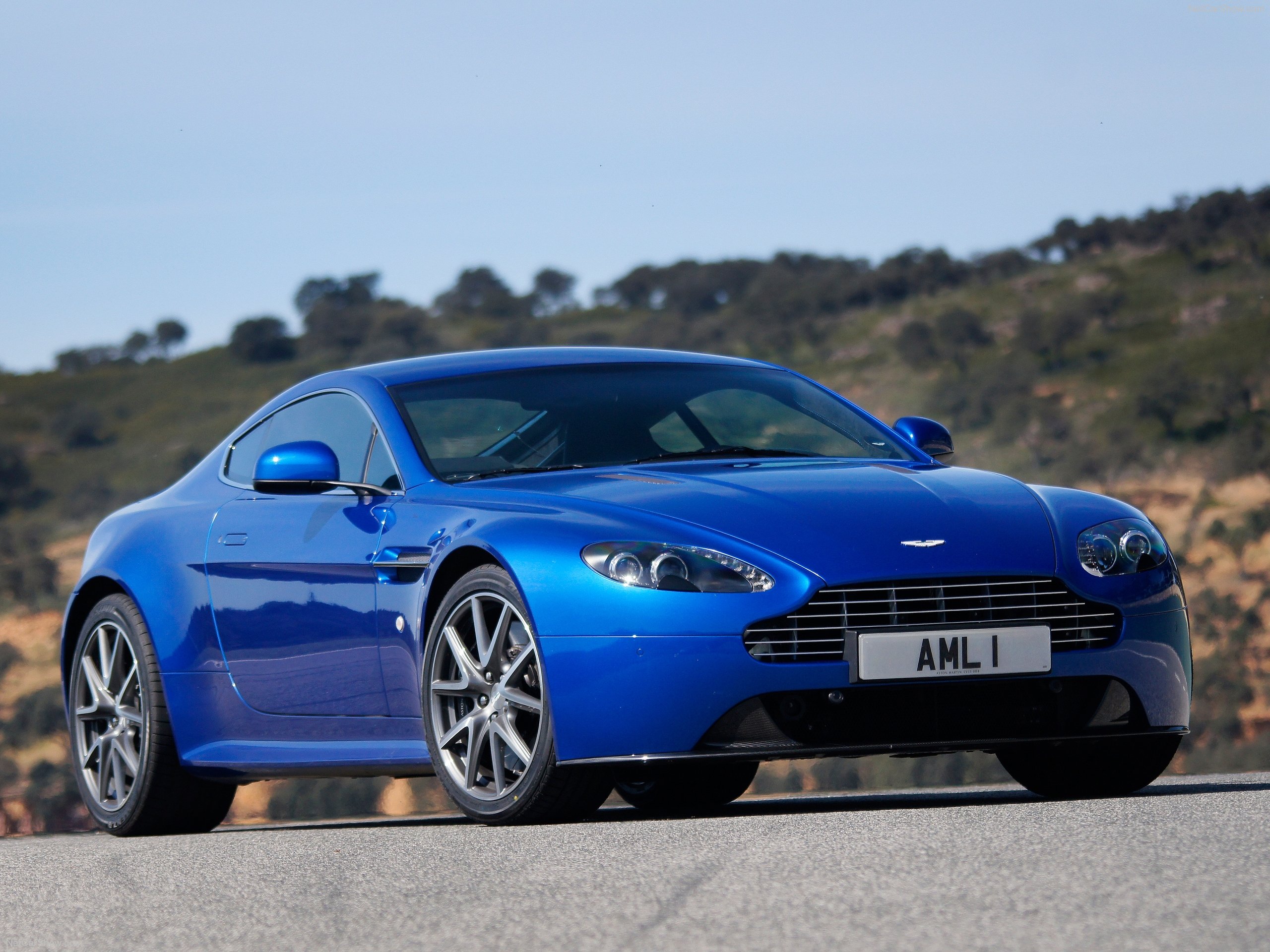 Aston Martin V8 Vantage S (2012)