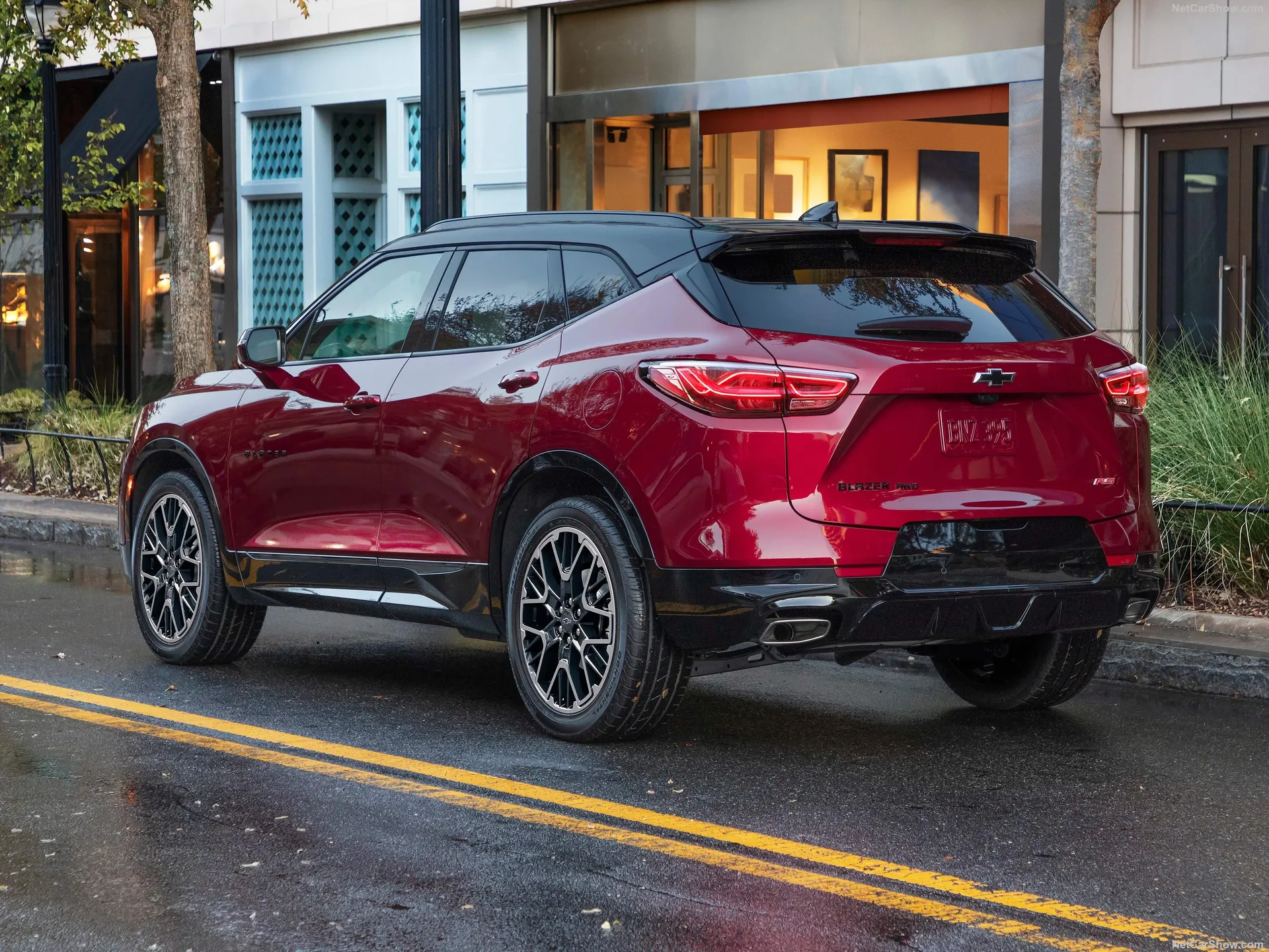 Chevrolet Blazer (2023) – zadní tříčtvrteční pohled