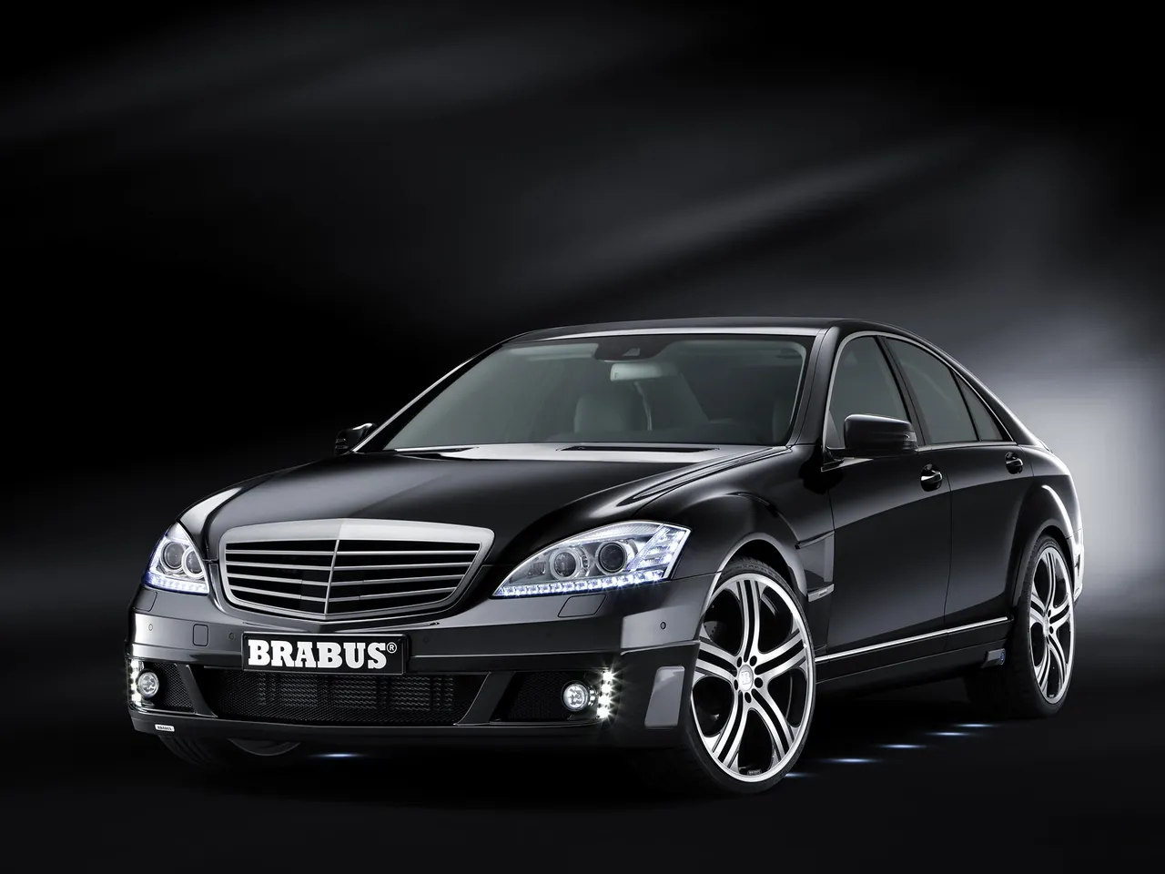Brabus SV12 R (2010)