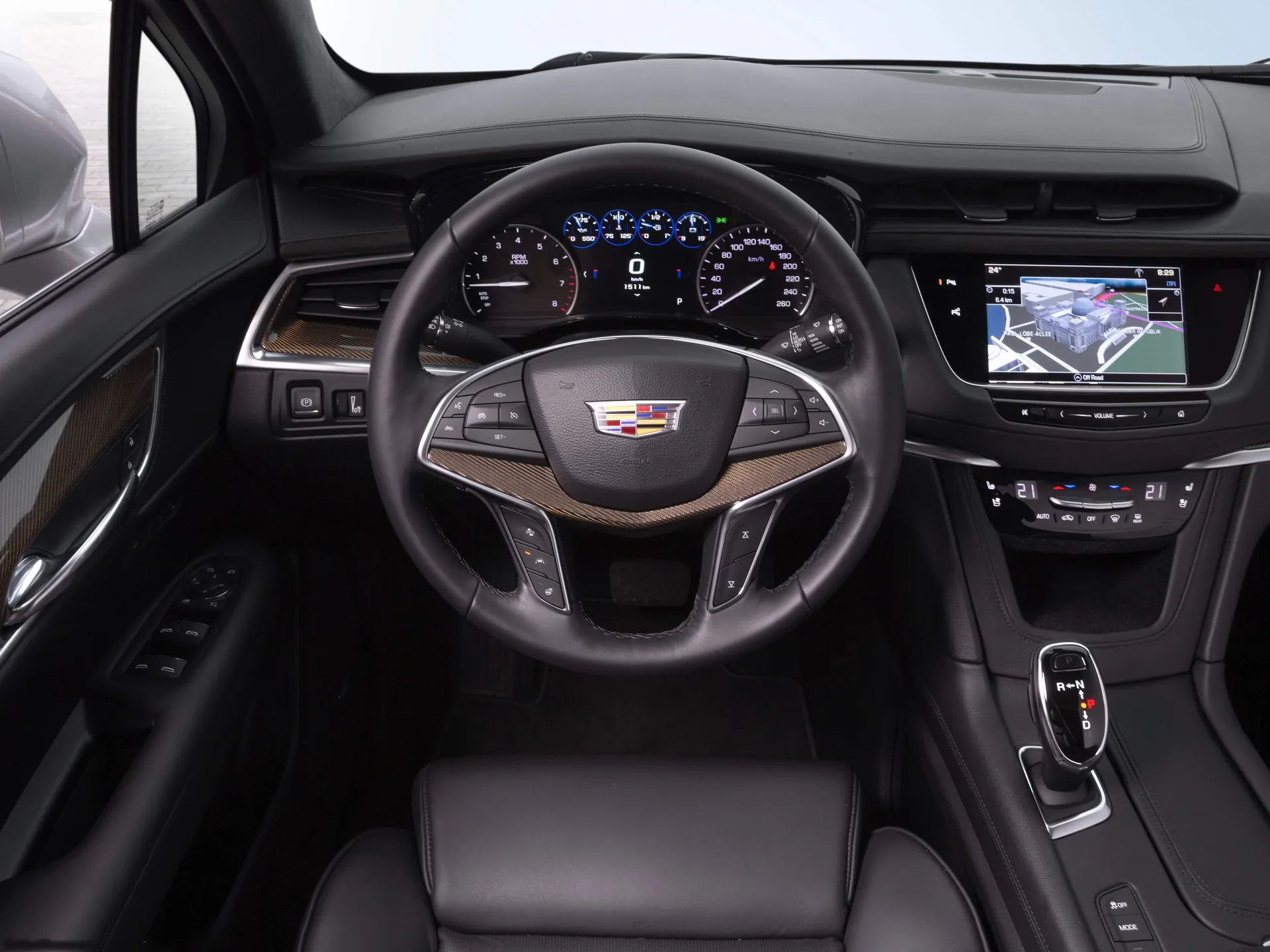 Cadillac XT5 [EU] (2017) – interiér