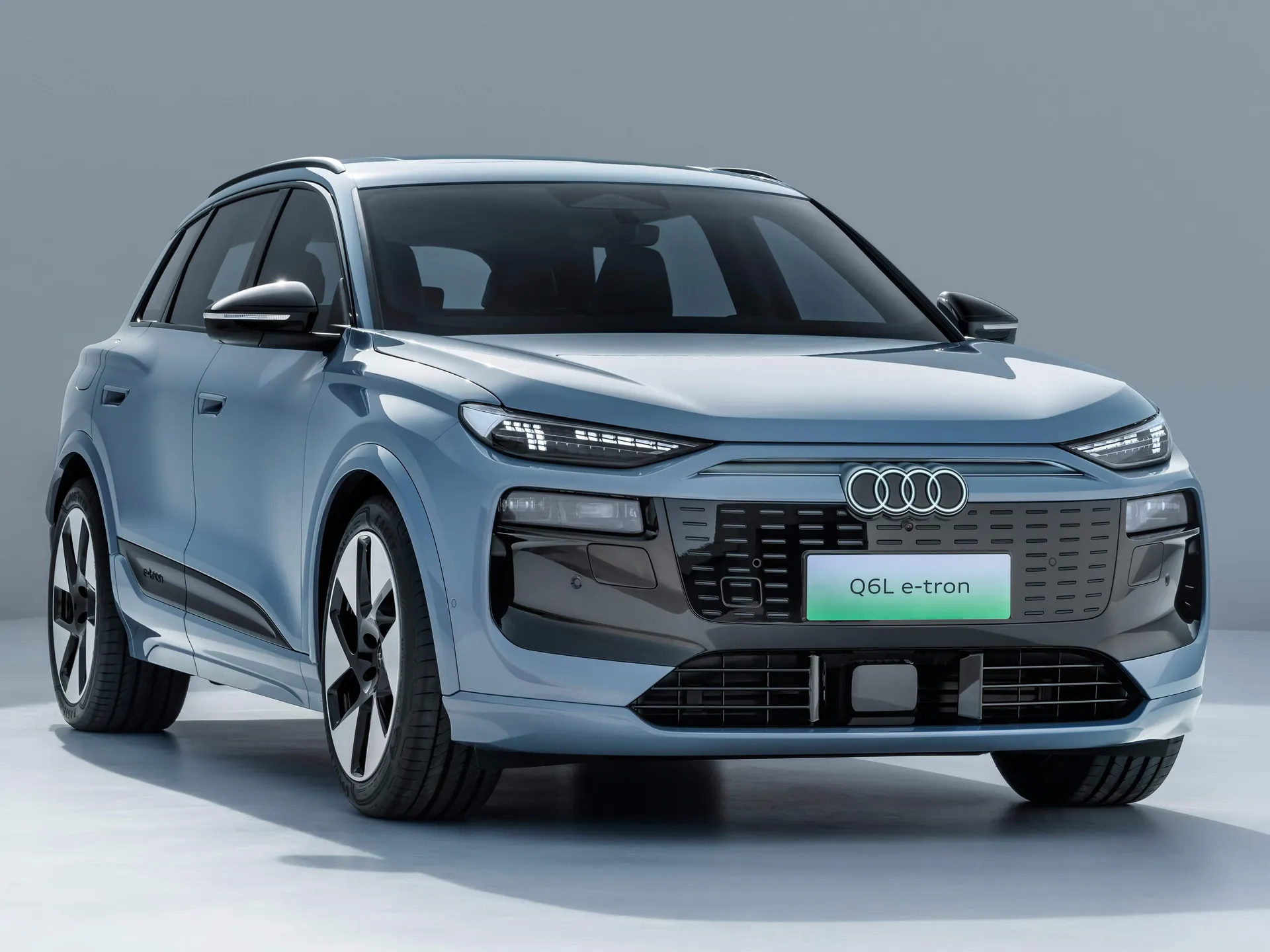 Audi Q6L e-tron (2025)