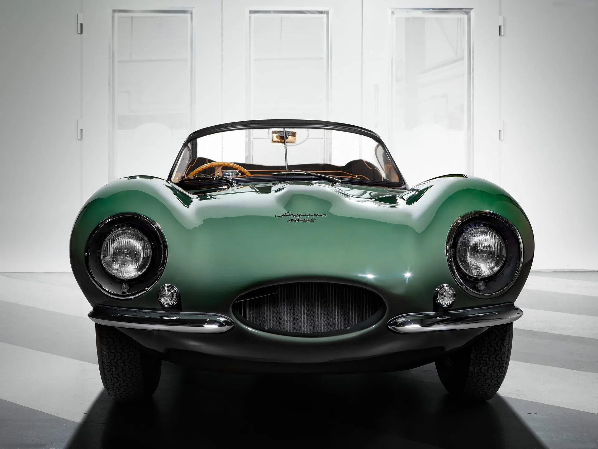 Jaguar XKSS 57 (2017) – zepředu
