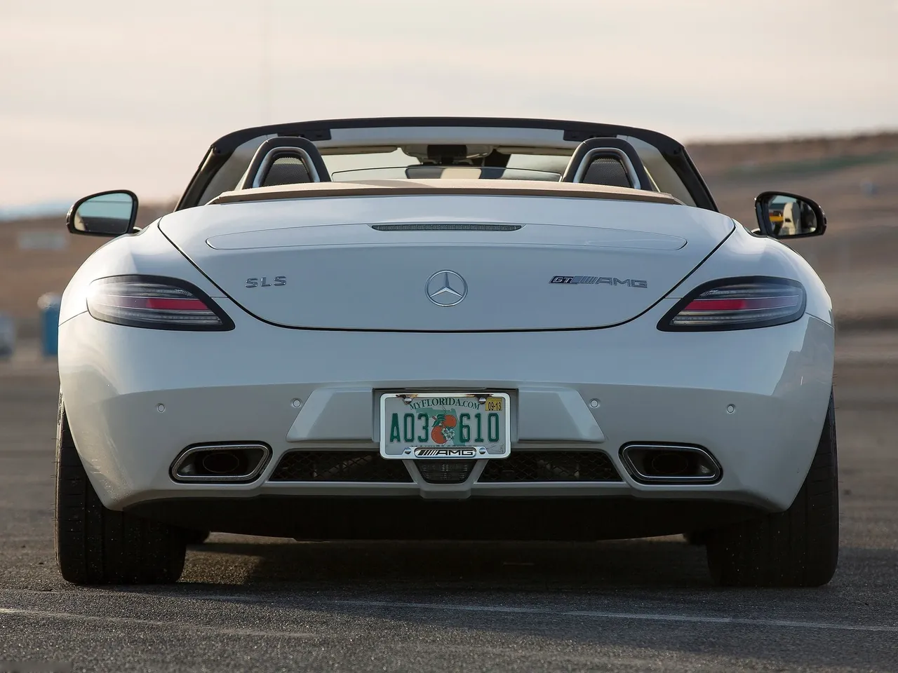 Mercedes-Benz SLS AMG GT Roadster (2013) – zezadu
