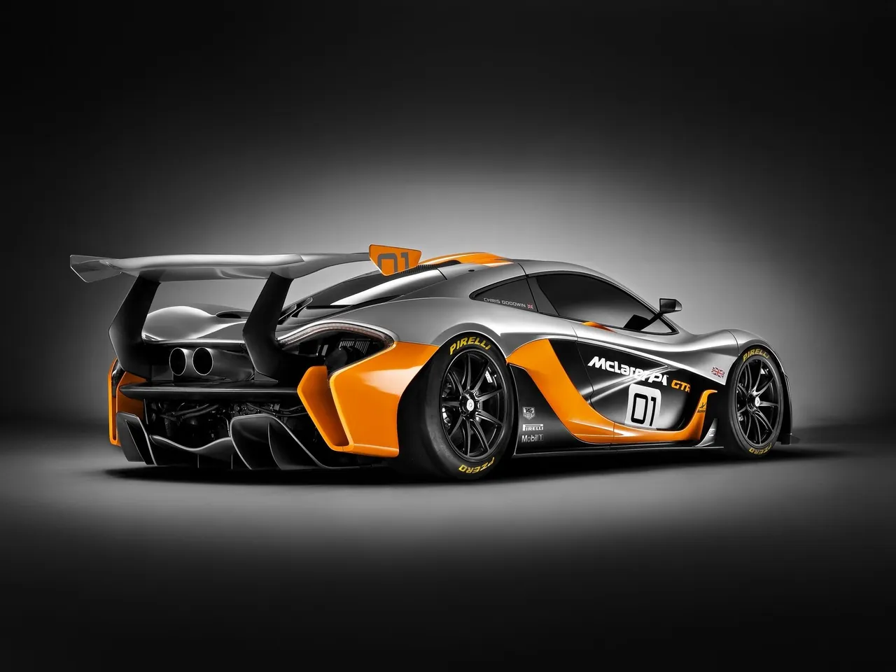 McLaren P1 GTR Concept (2014) – zadní tříčtvrteční pohled