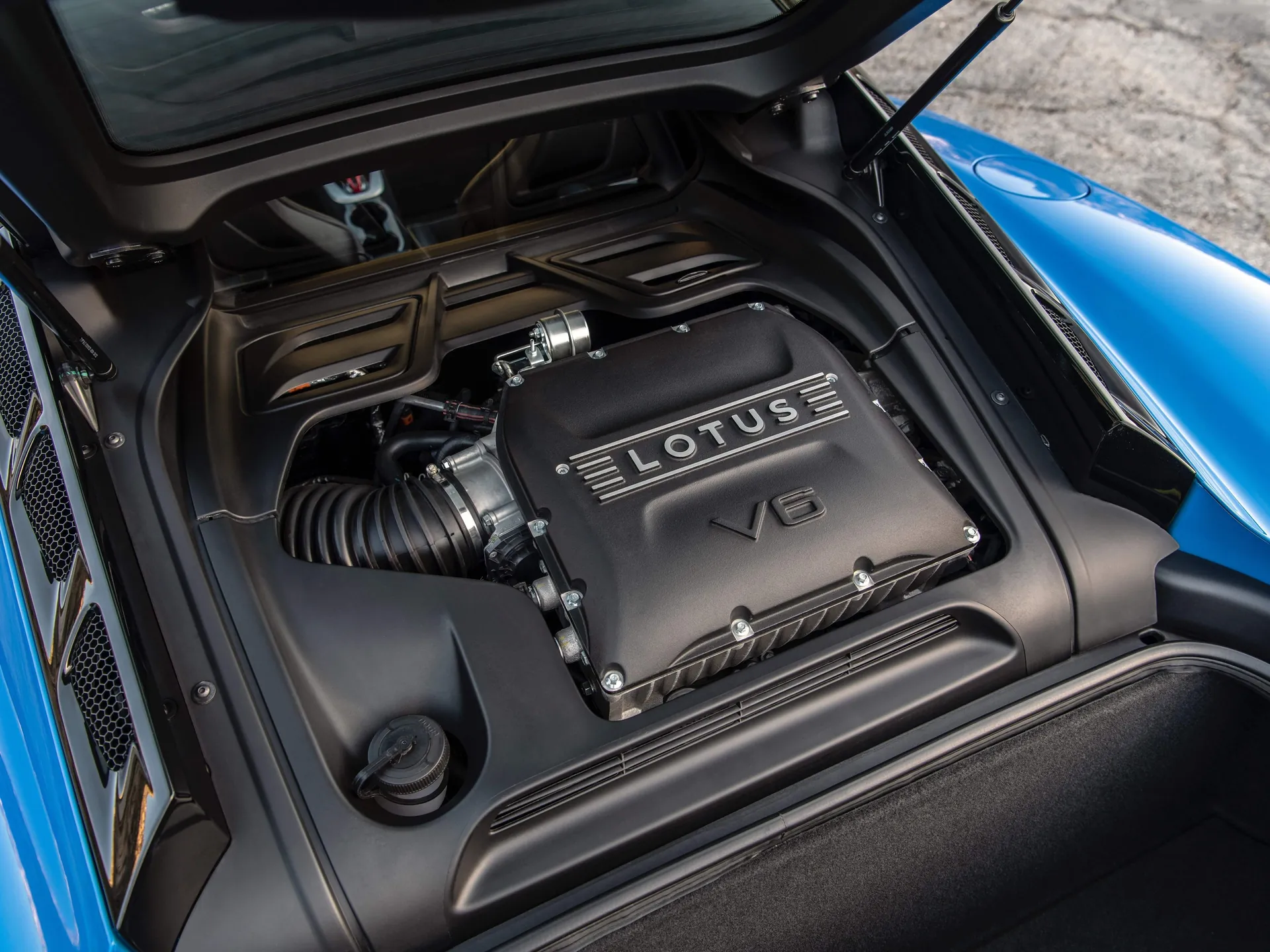 Lotus Emira (2023) – motor