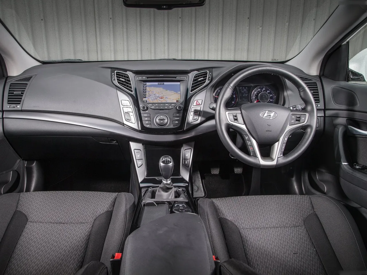Hyundai i40 (2015) – interiér