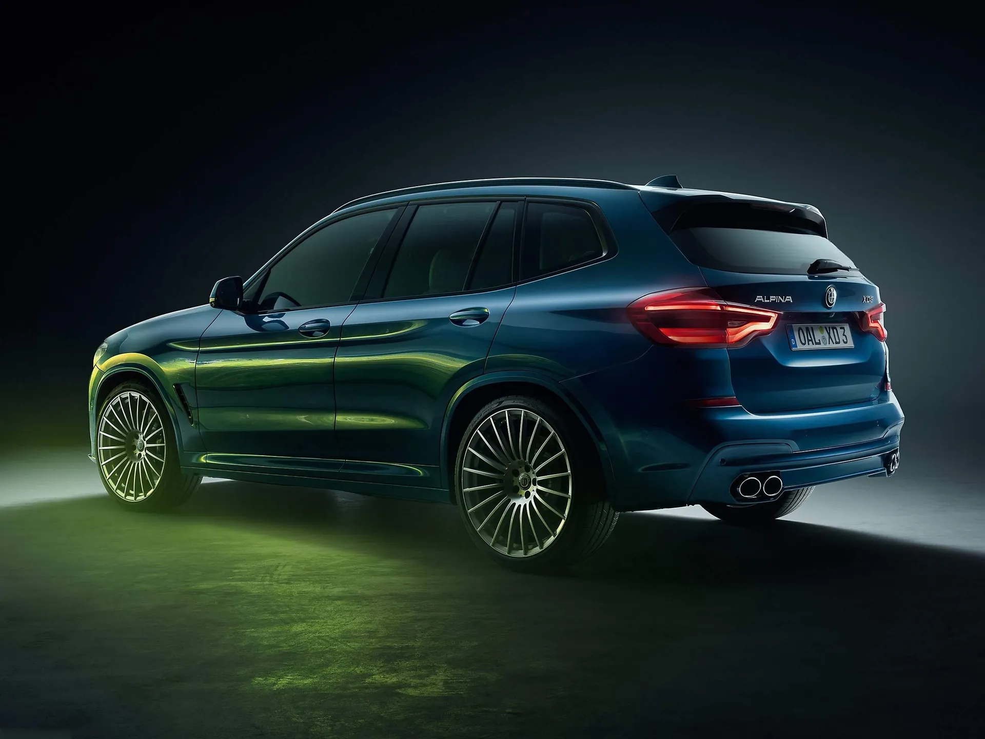 Alpina BMW XD3 (2018) – zadní tříčtvrteční pohled