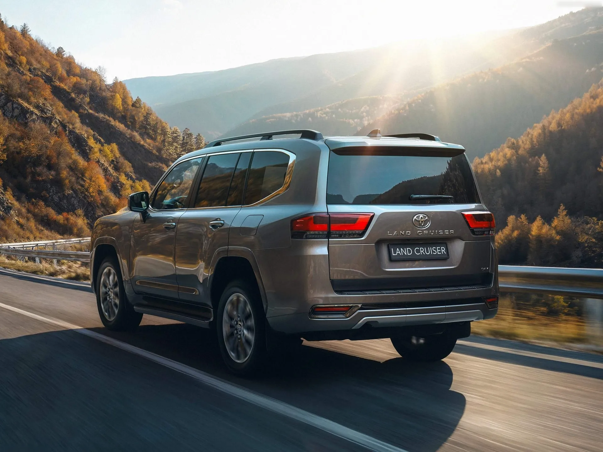 Toyota Land Cruiser 300 Hybrid (2026) – zadní tříčtvrteční pohled