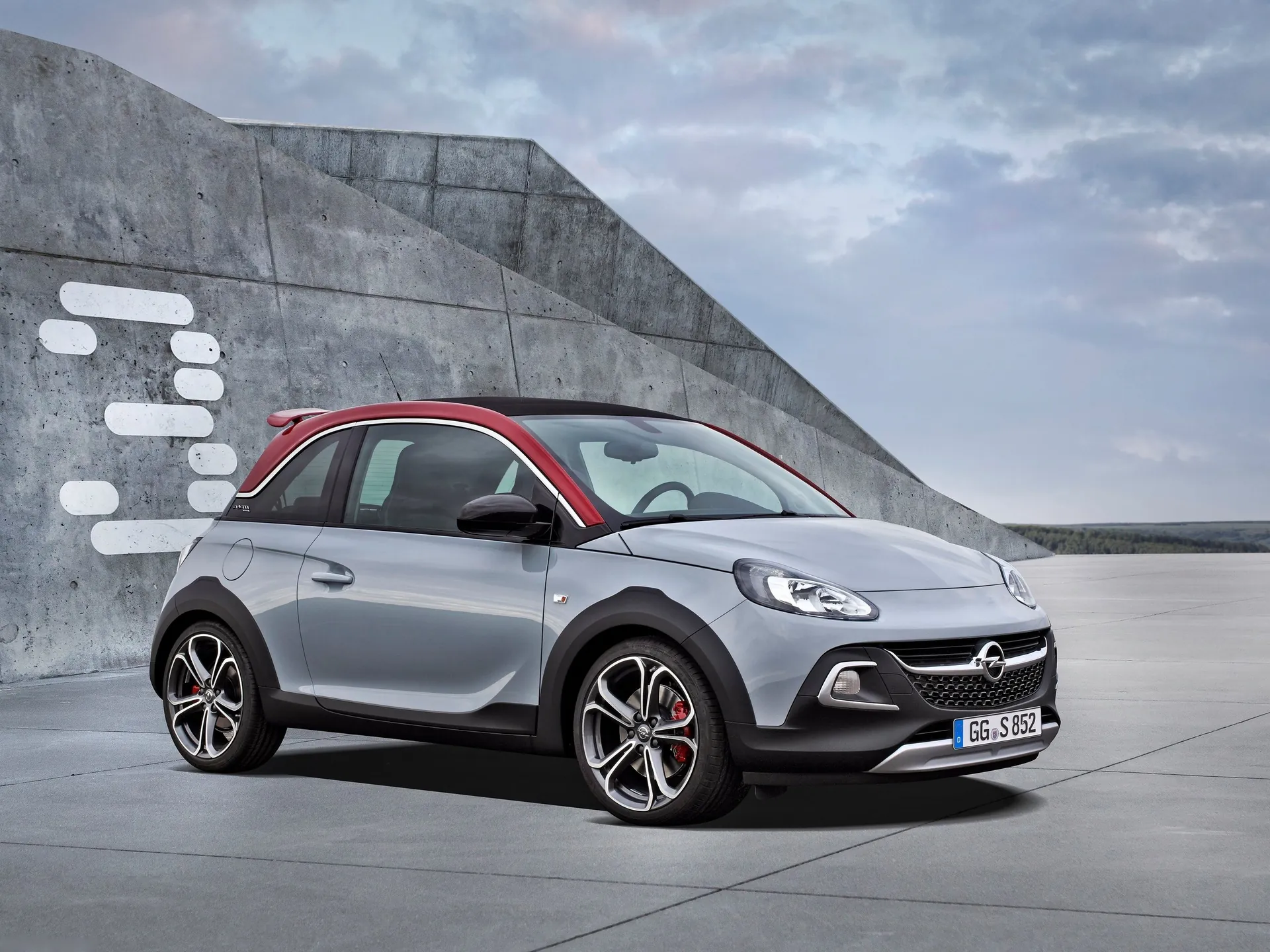 Opel Adam Rocks S (2016)