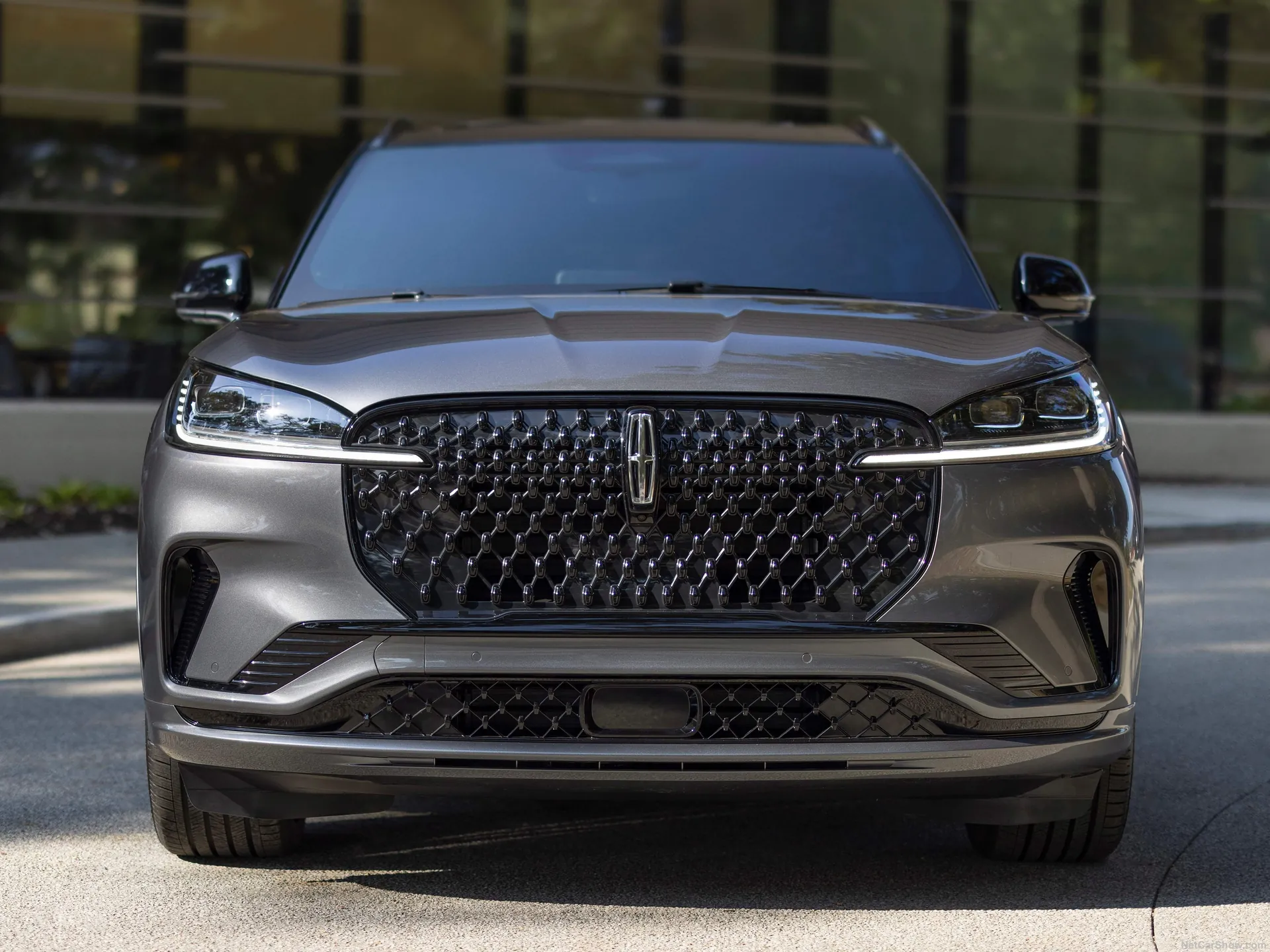 Lincoln Aviator (2025) – zepředu