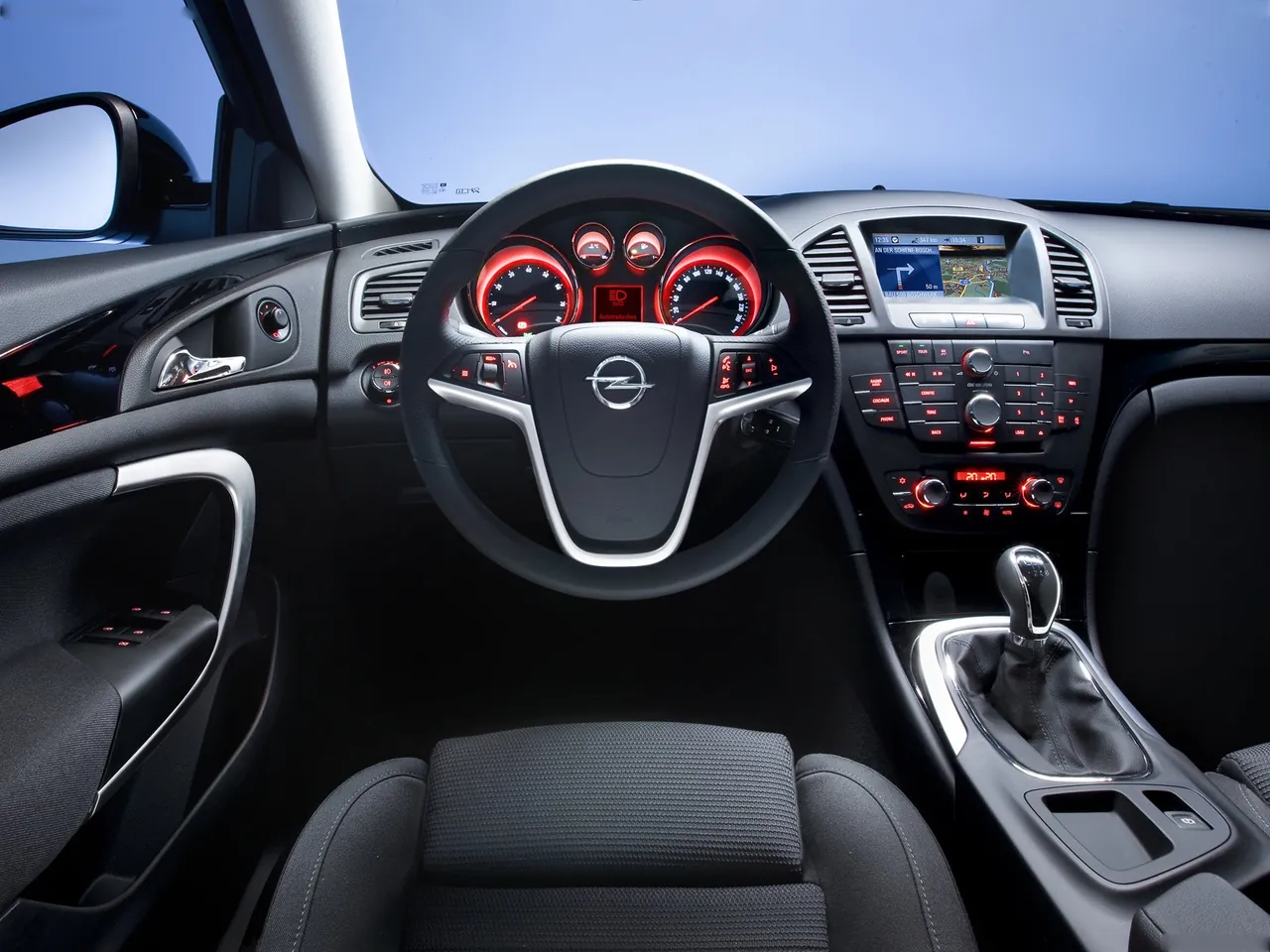 Opel Insignia Sports Tourer (2010) – interiér
