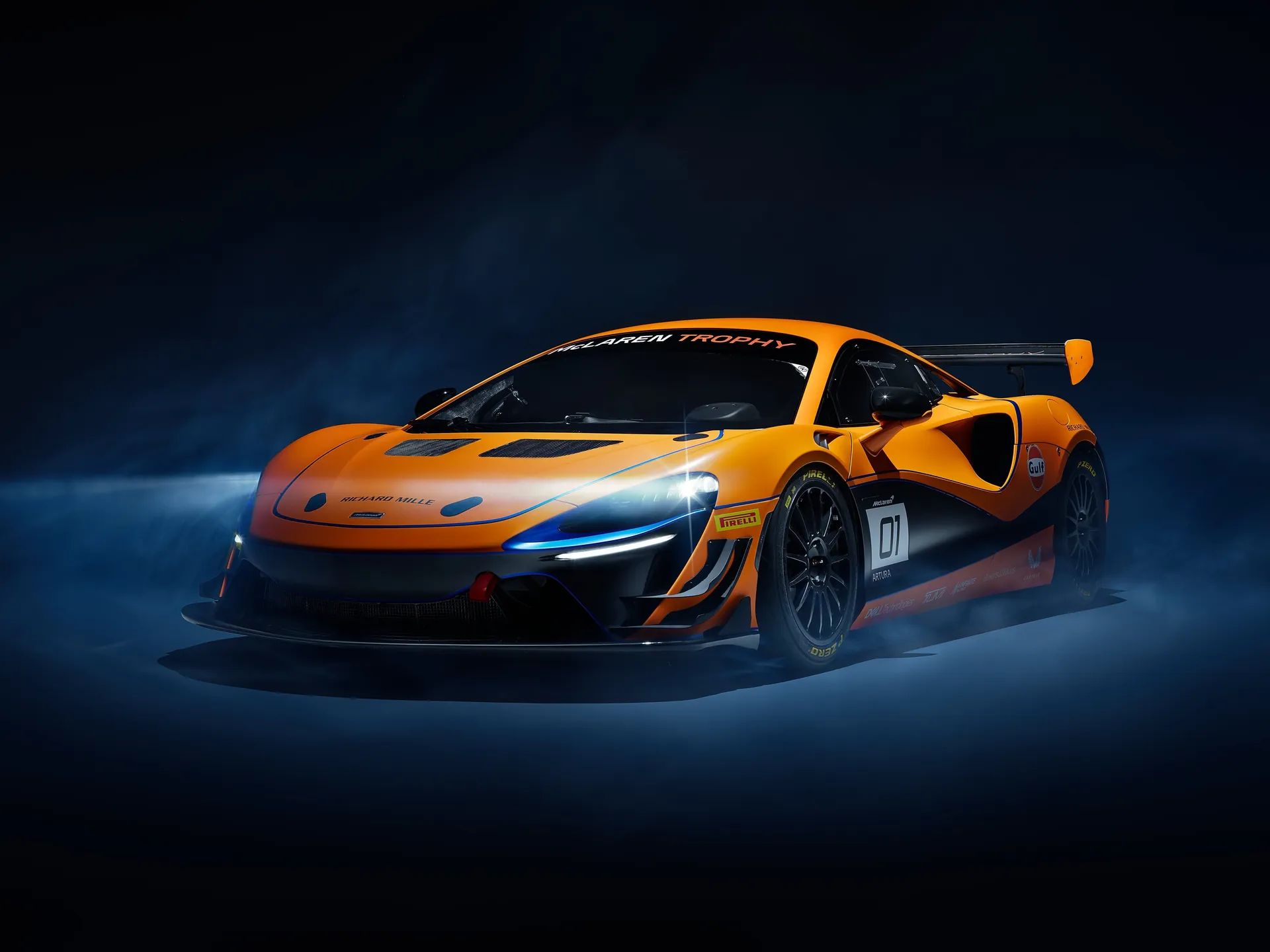McLaren Artura Trophy Racecar (2023)