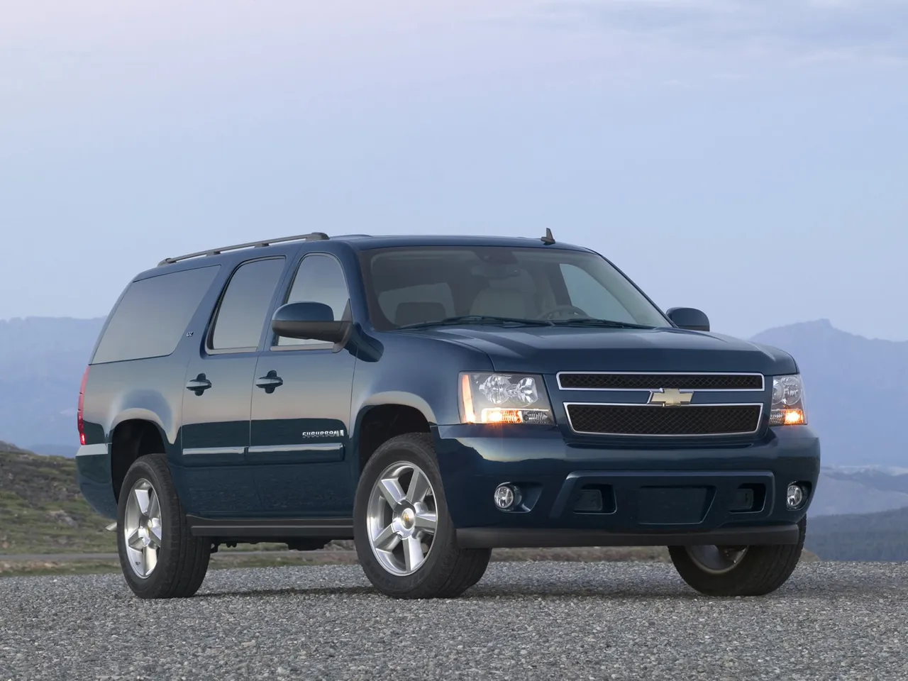 Chevrolet Suburban LTZ (2007)