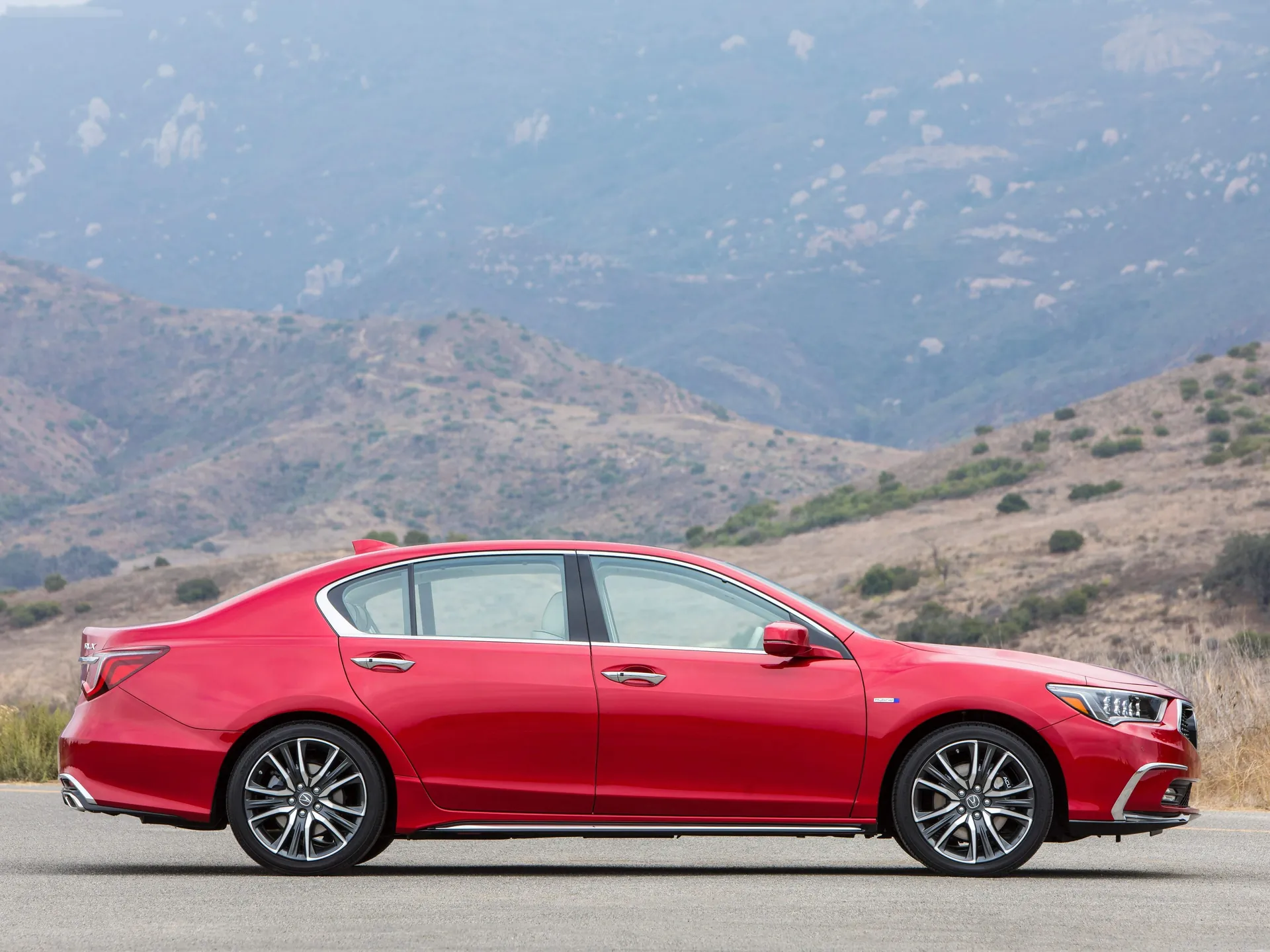 Acura RLX (2018) – boční profil