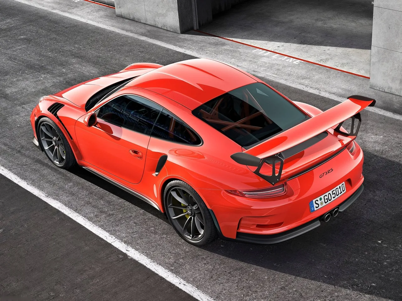 Porsche 911 GT3 RS (2016) – zadní tříčtvrteční pohled