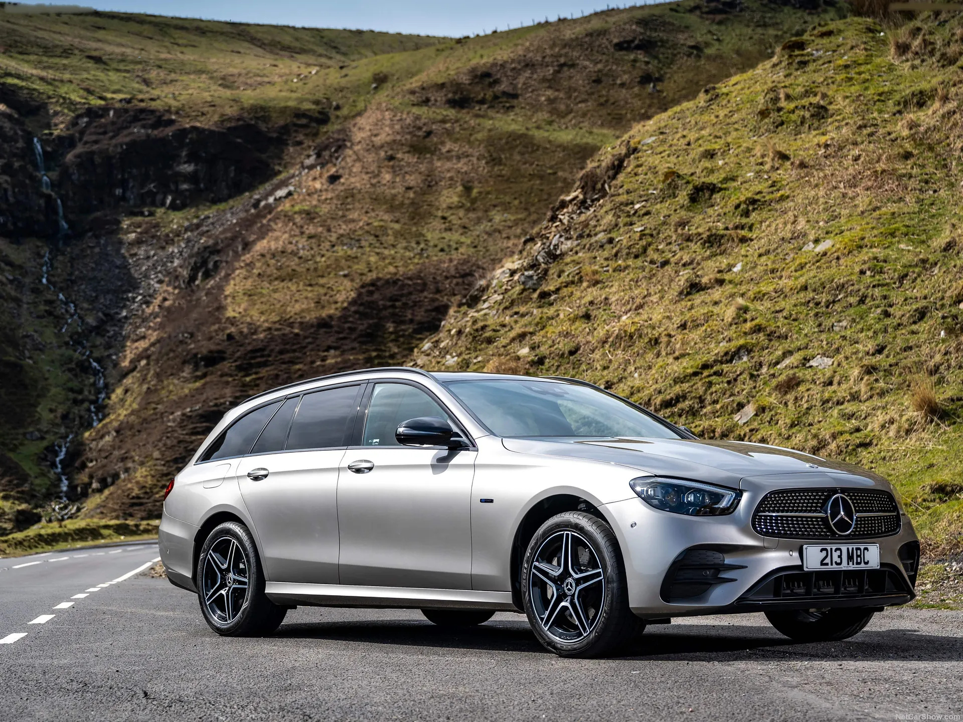 Mercedes-Benz E-Class Estate [UK] (2021)