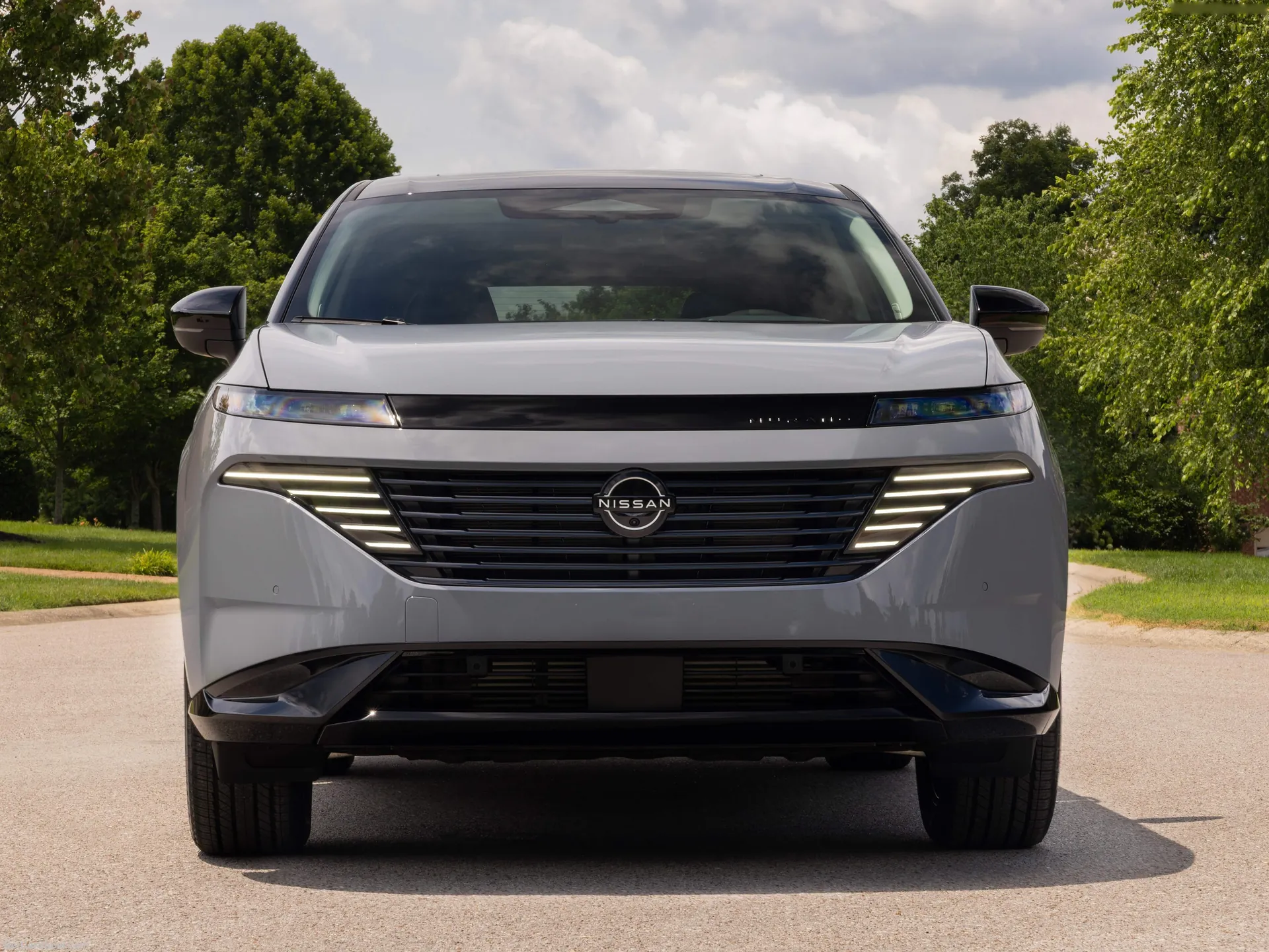 Nissan Murano Dark Armor (2027) – zepředu
