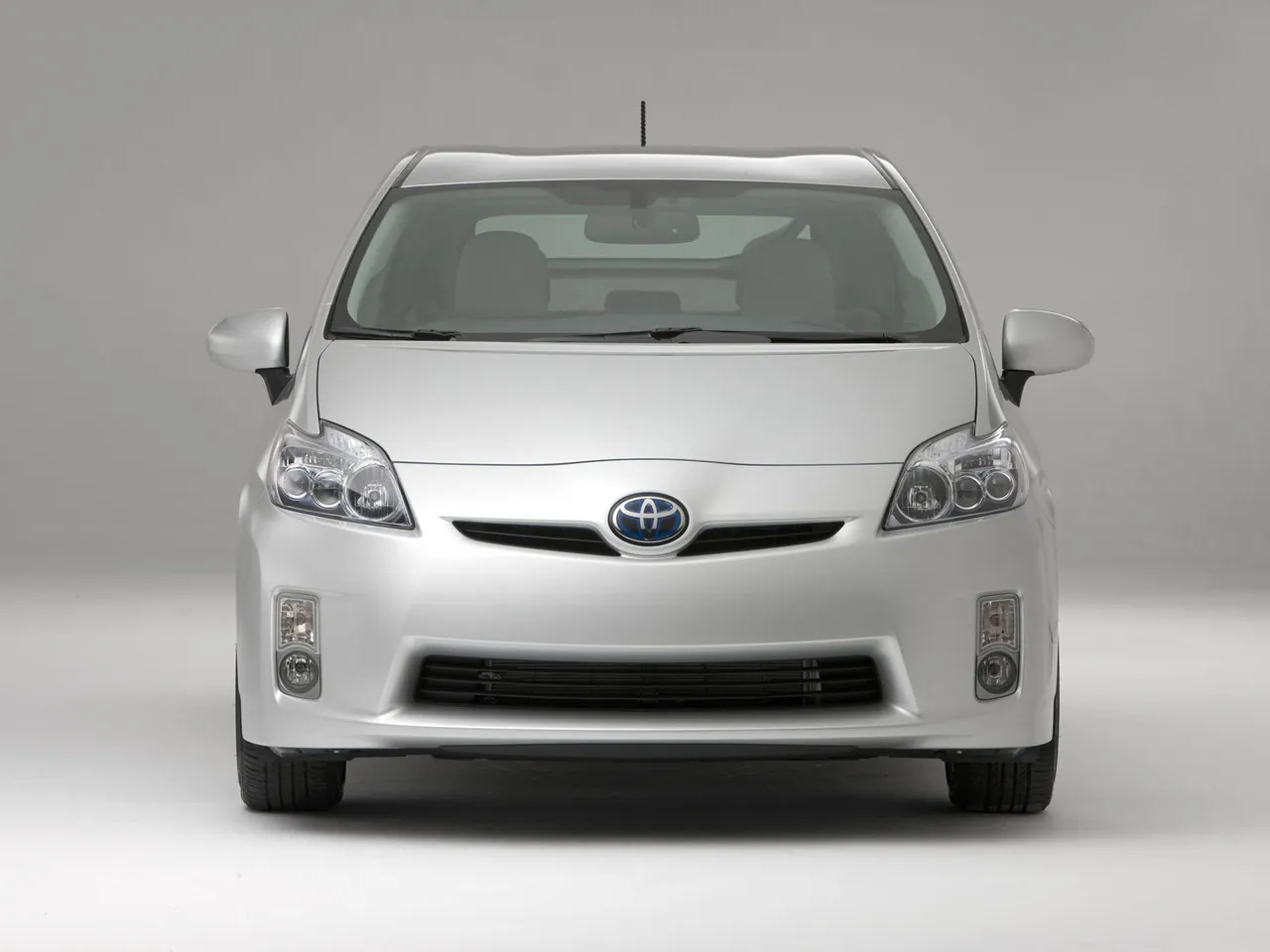 Toyota Prius (2010) – zepředu