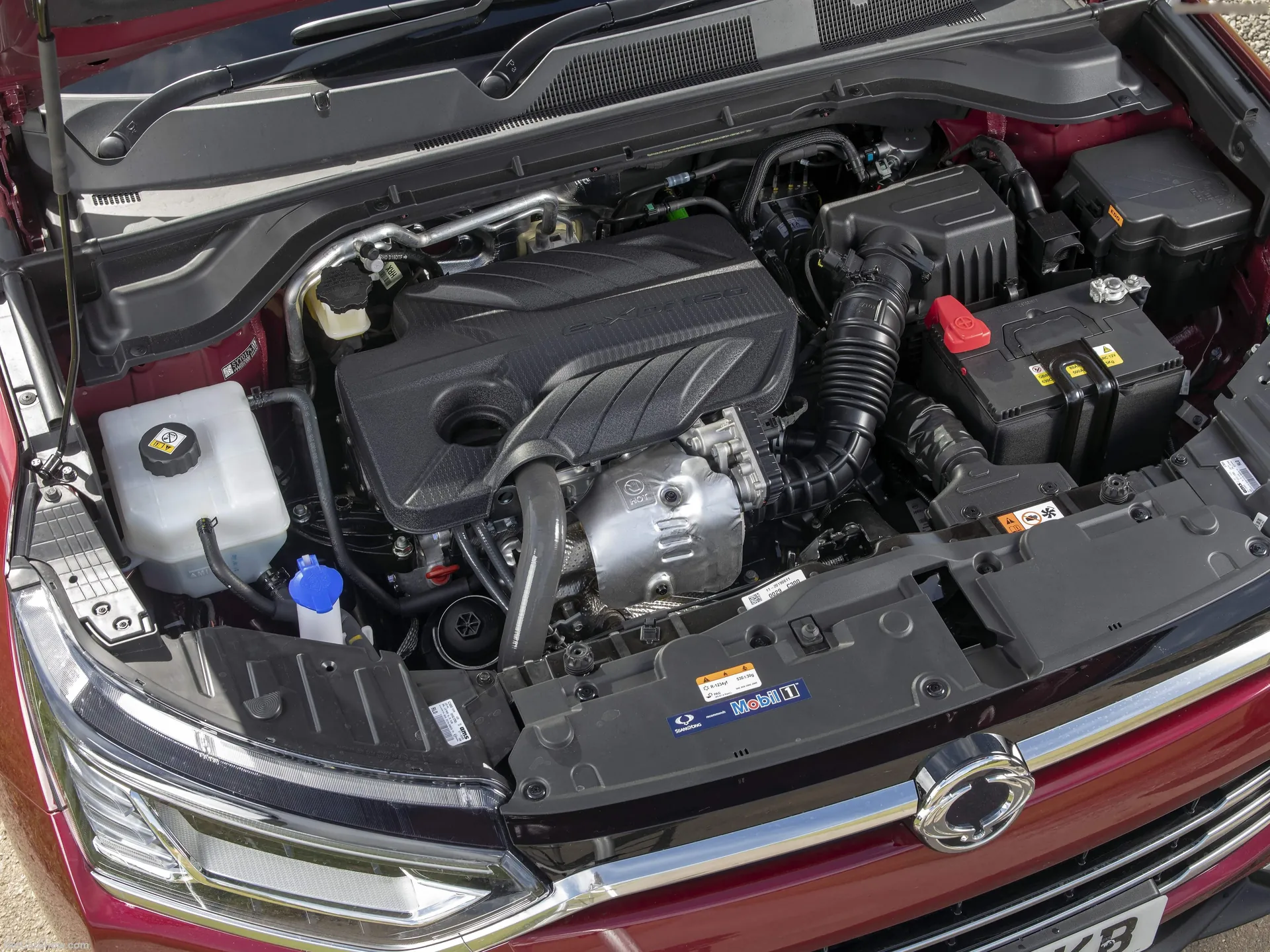 SsangYong Korando (2020) – motorový prostor
