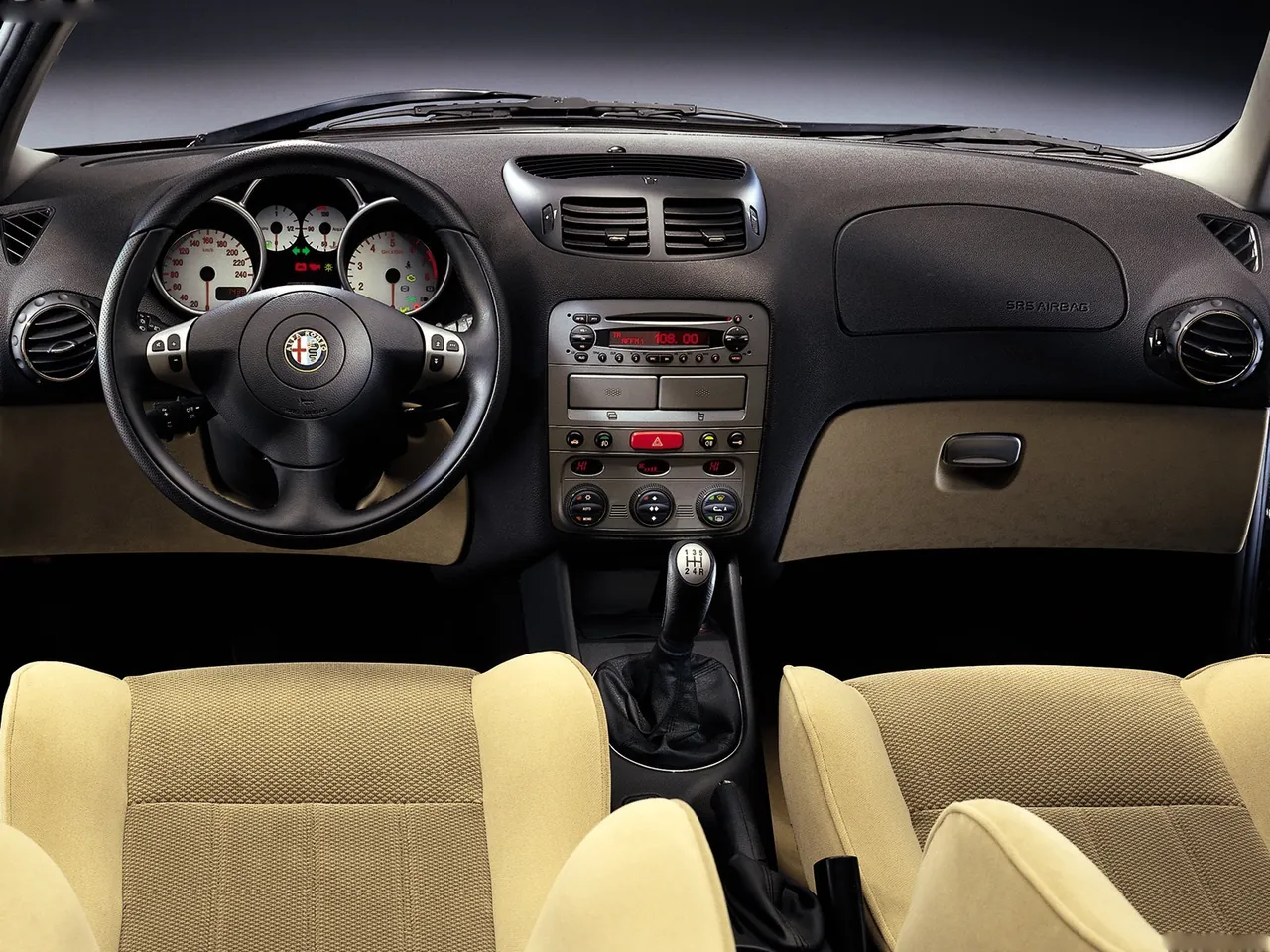 Alfa Romeo 147 (2000) - Interior