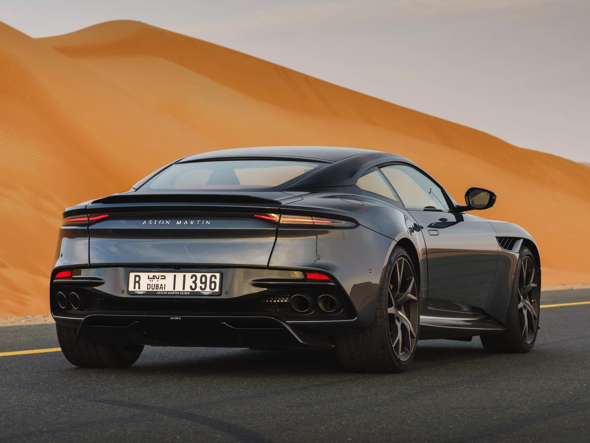 Aston Martin DBS Superleggera Xenon Grey (2019) - Rear Three-Quarter