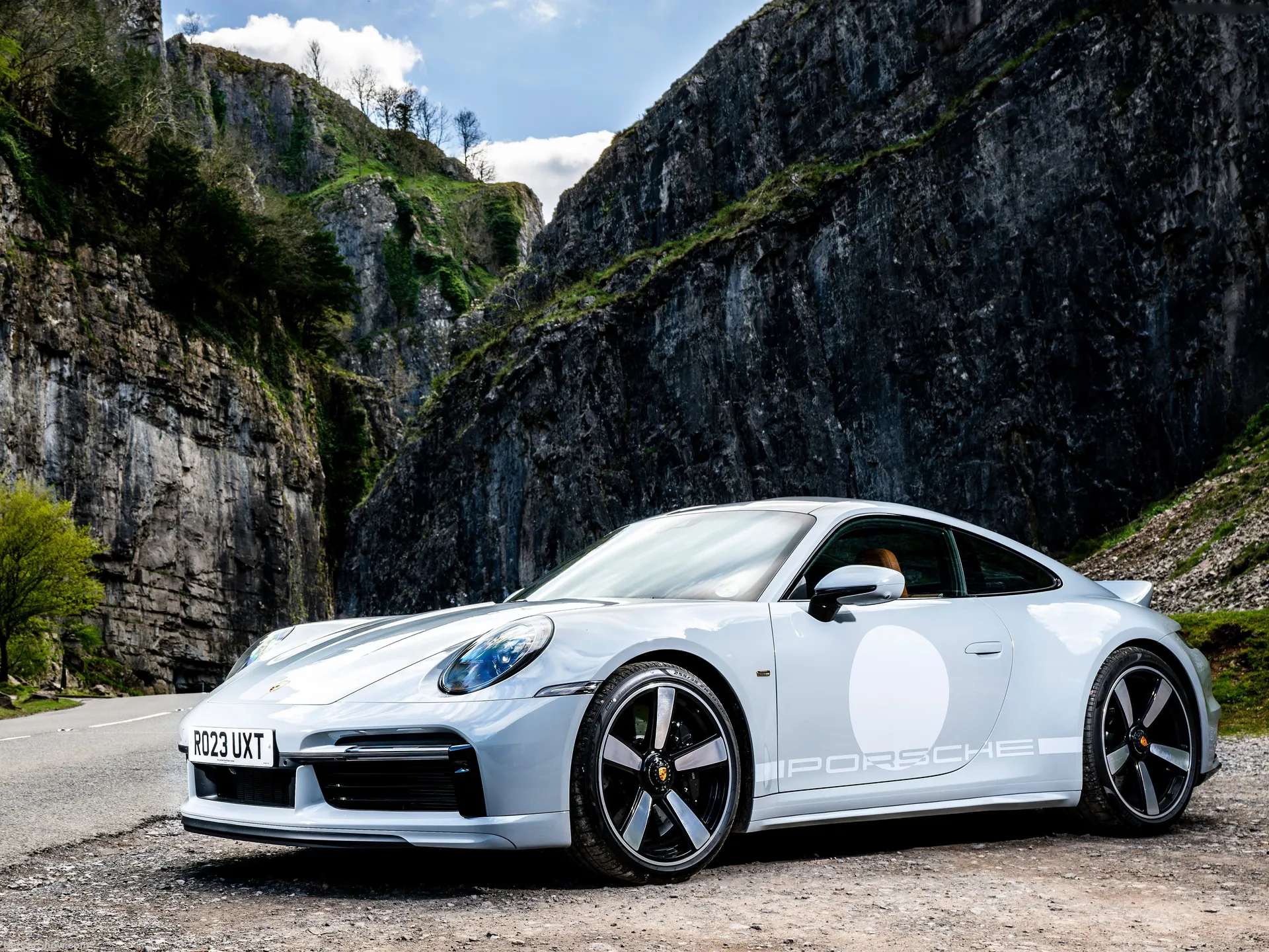 Porsche 911 Sport Classic [UK] (2023)