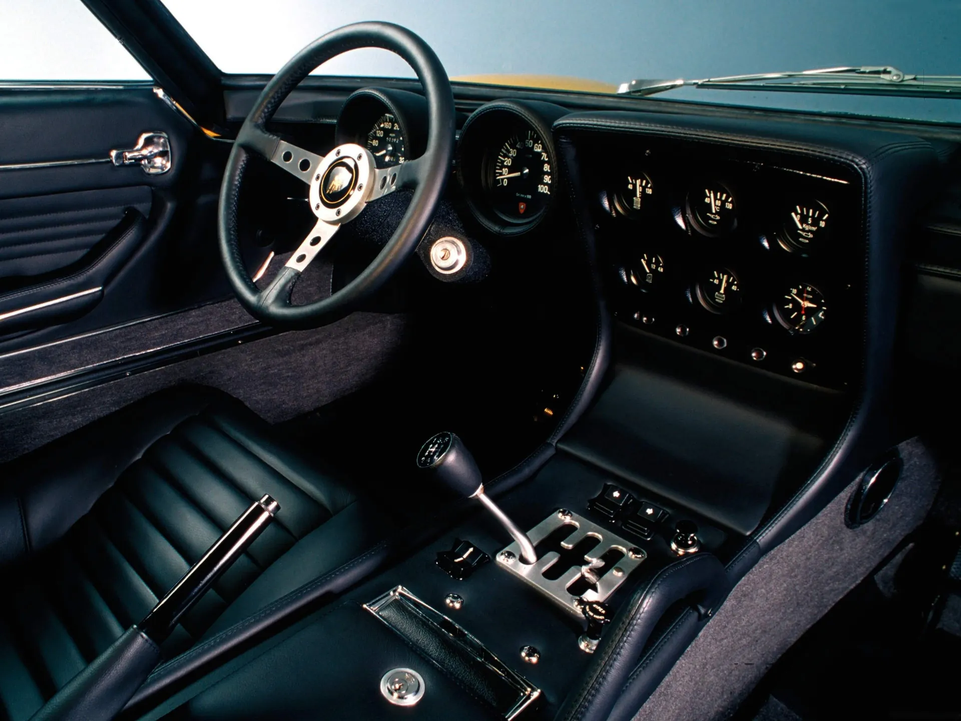 Lamborghini Miura SV (1971) – interiér