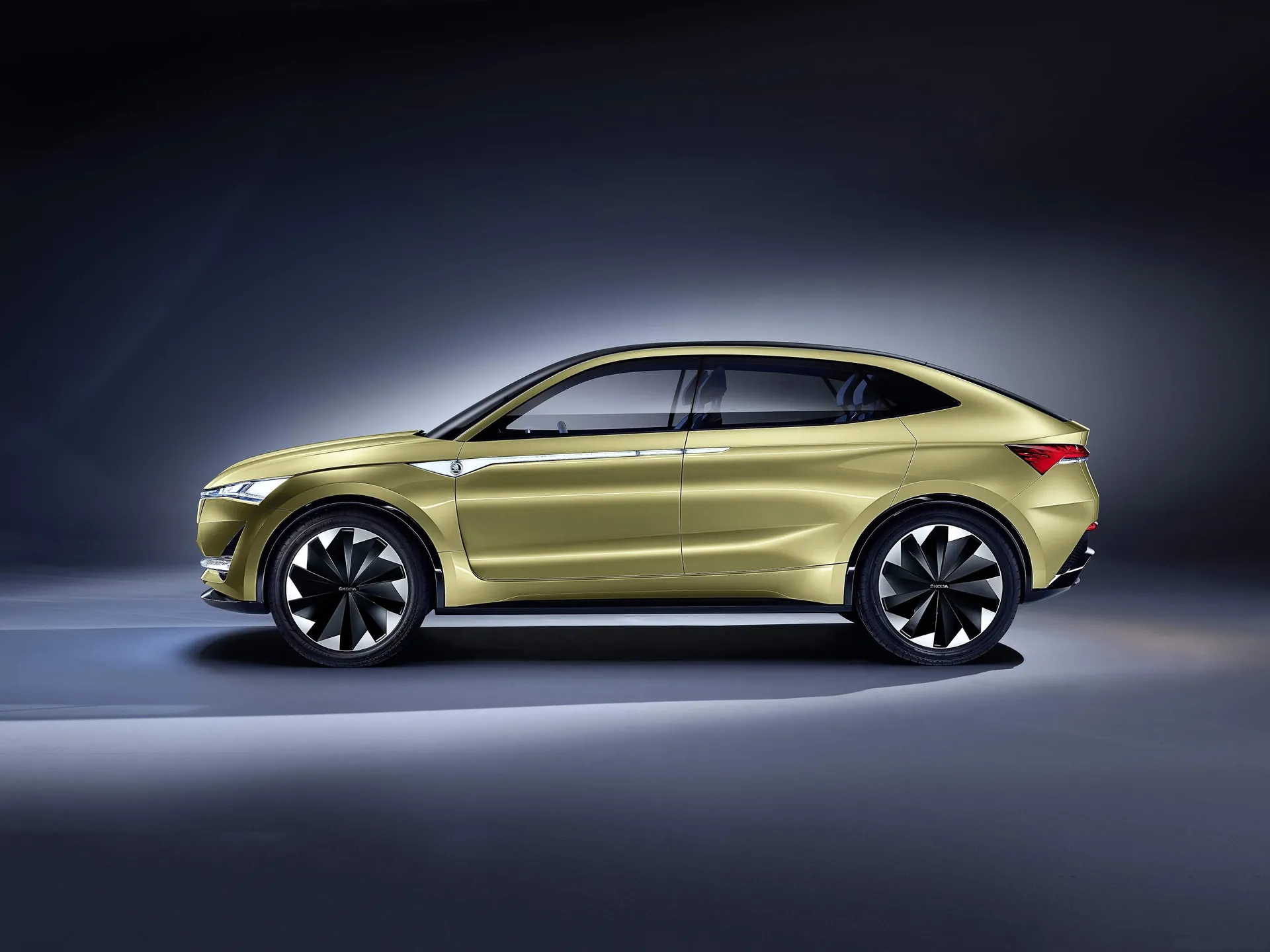 Skoda Vision E Concept (2017) – boční profil
