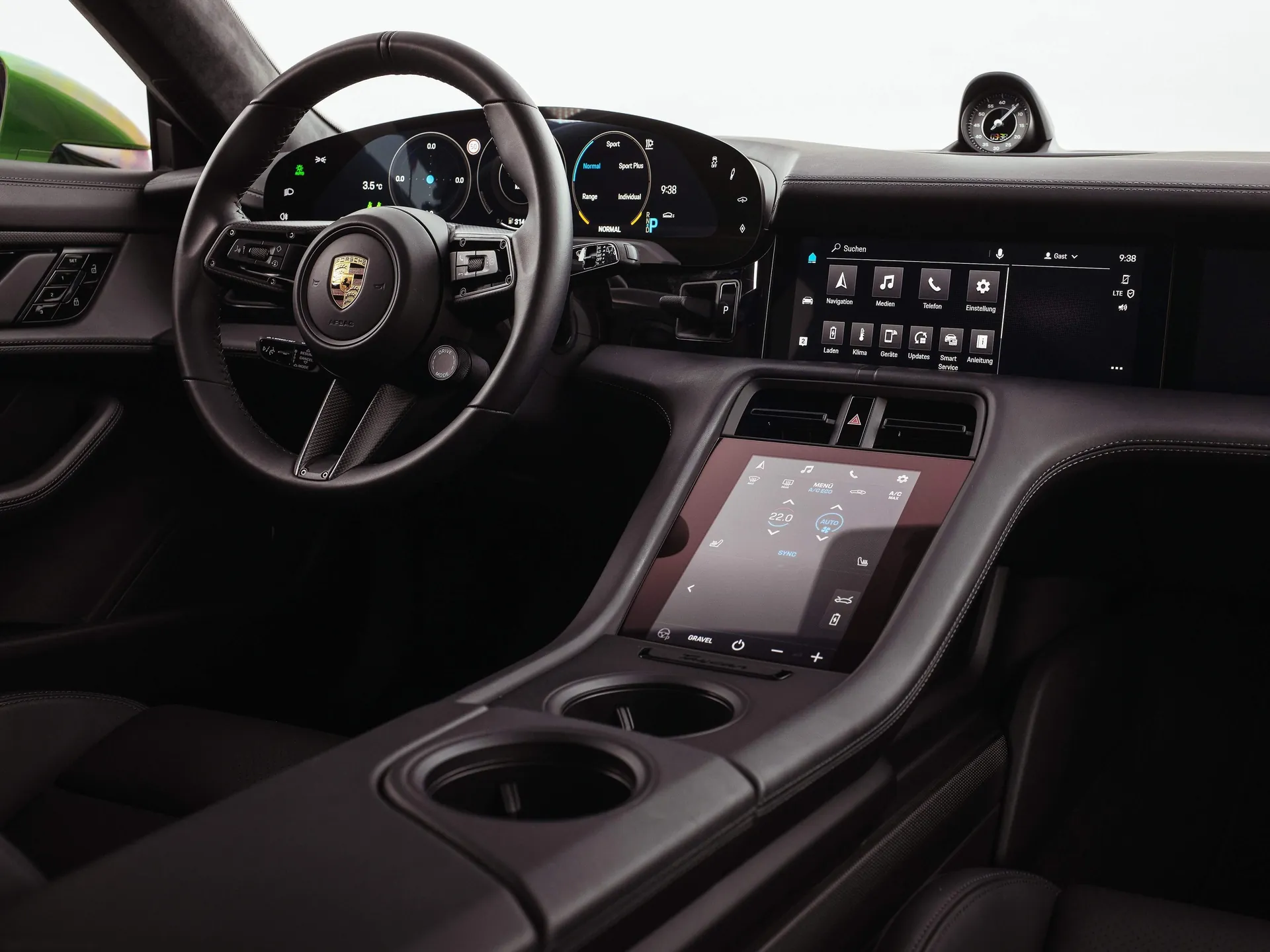 Porsche Taycan Turbo S Cross Turismo (2022) - Interior