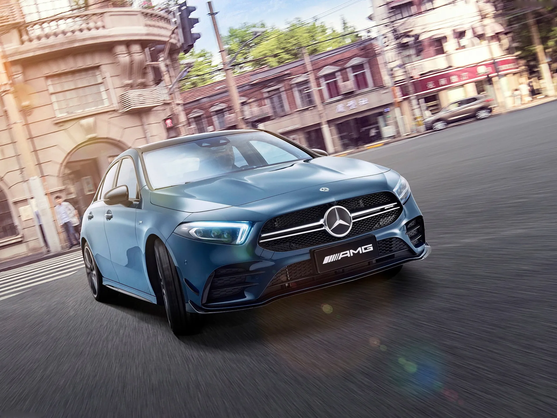 Mercedes-Benz A35 L AMG 4Matic Sedan (2020)