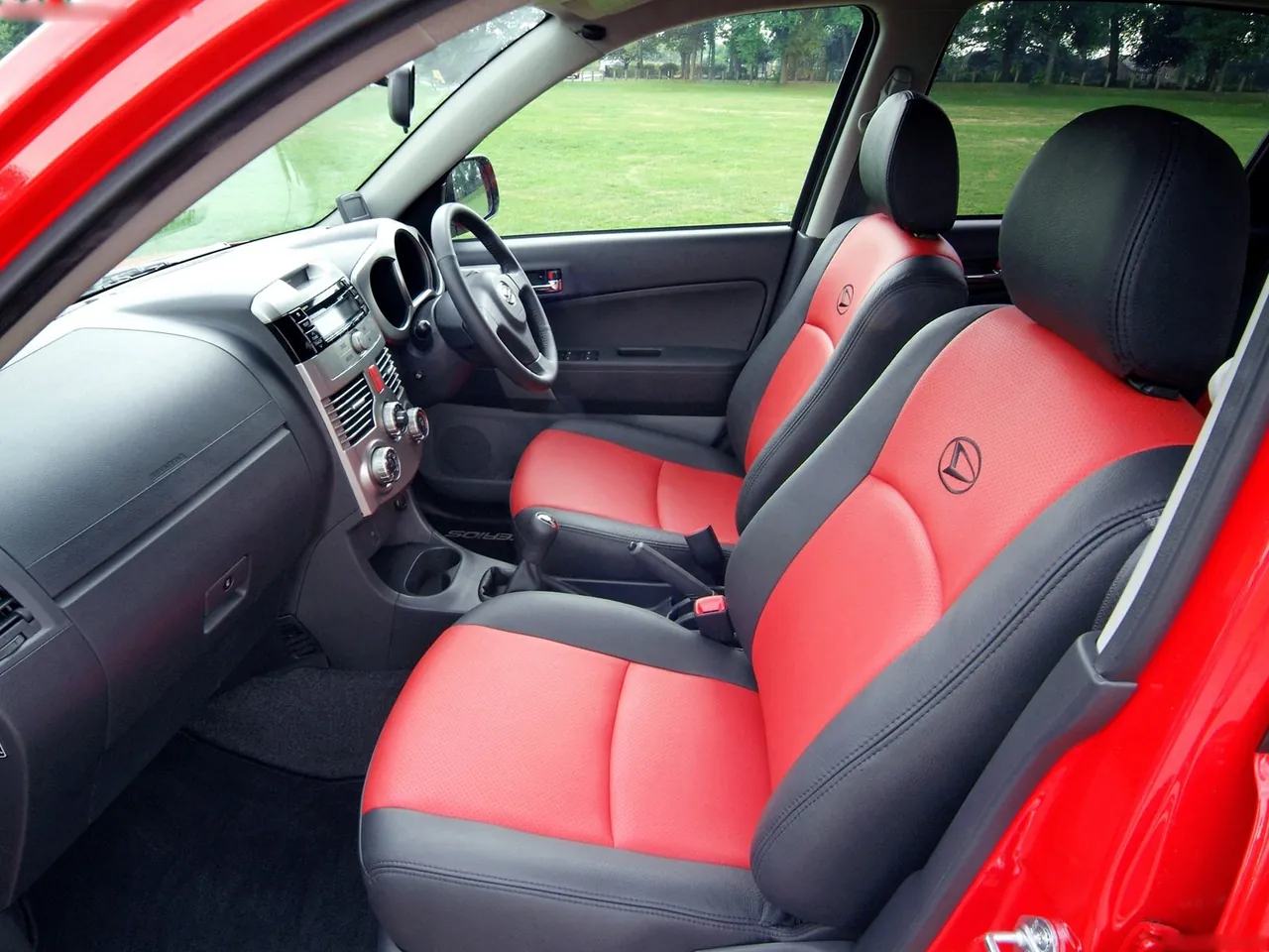 Daihatsu Terios (2007) – interiér