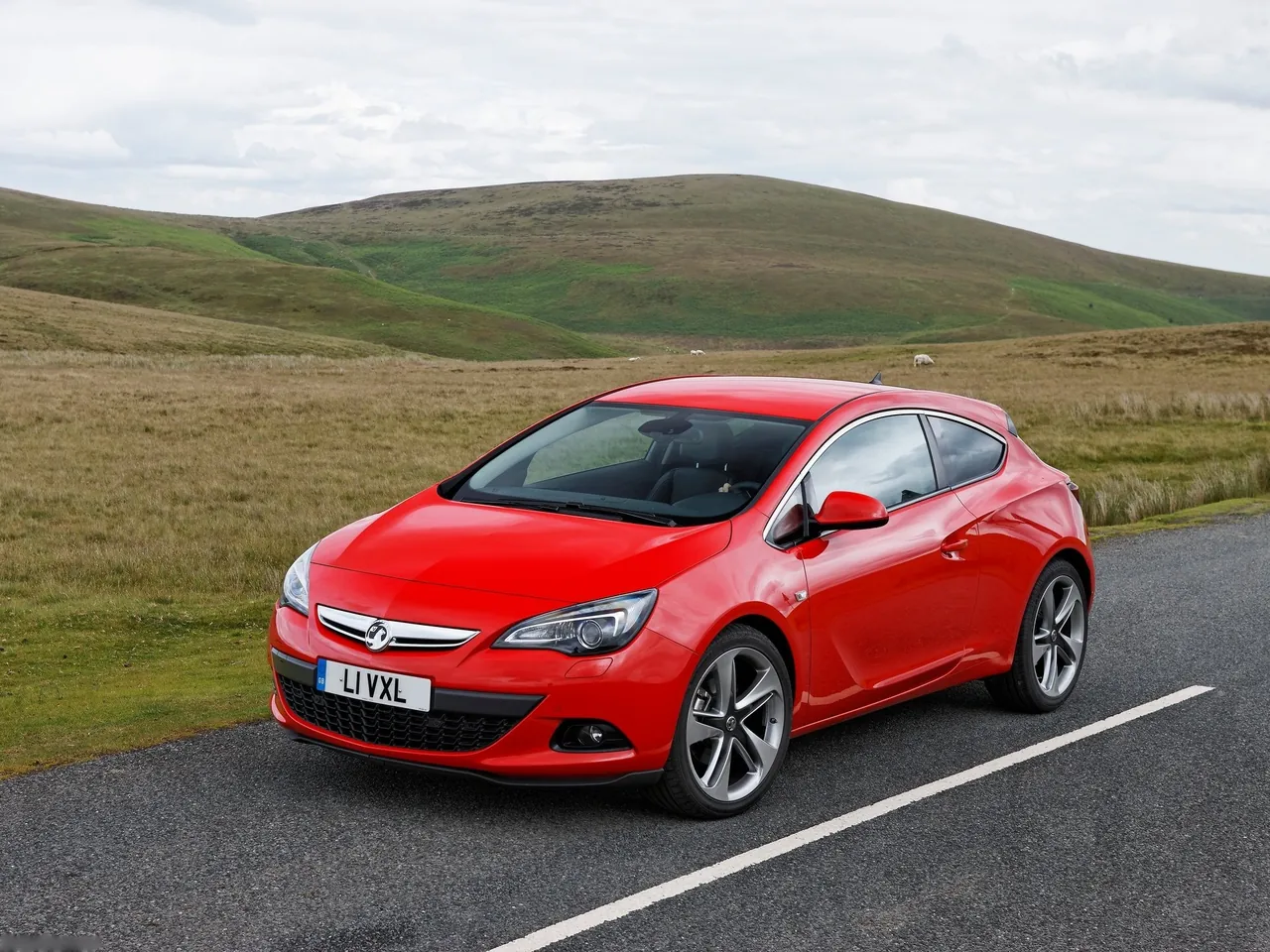 Vauxhall Astra GTC (2012)