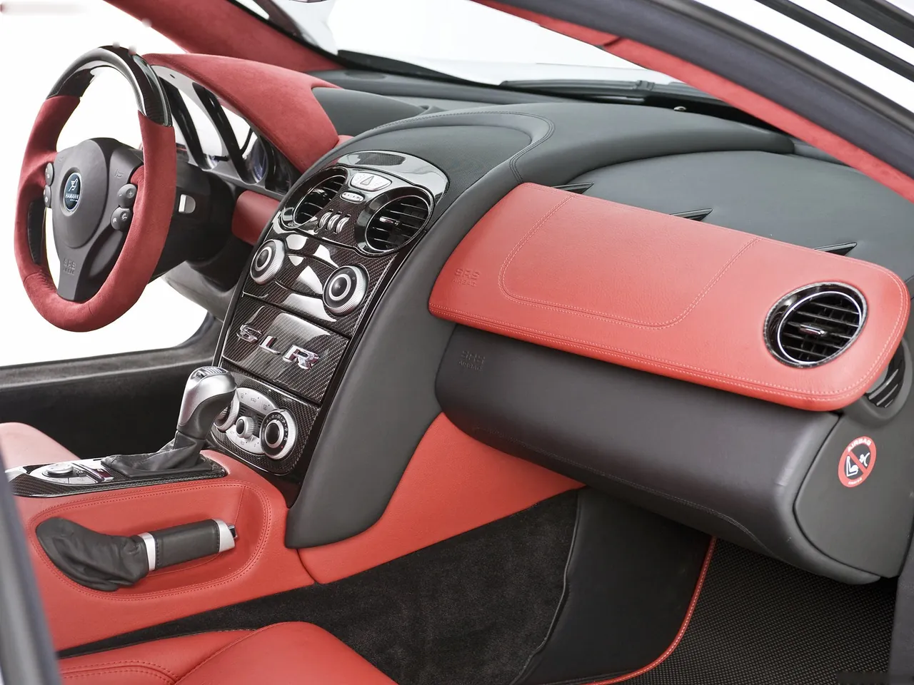 Hamann Mercedes-Benz SLR Volcano (2008) – interiér