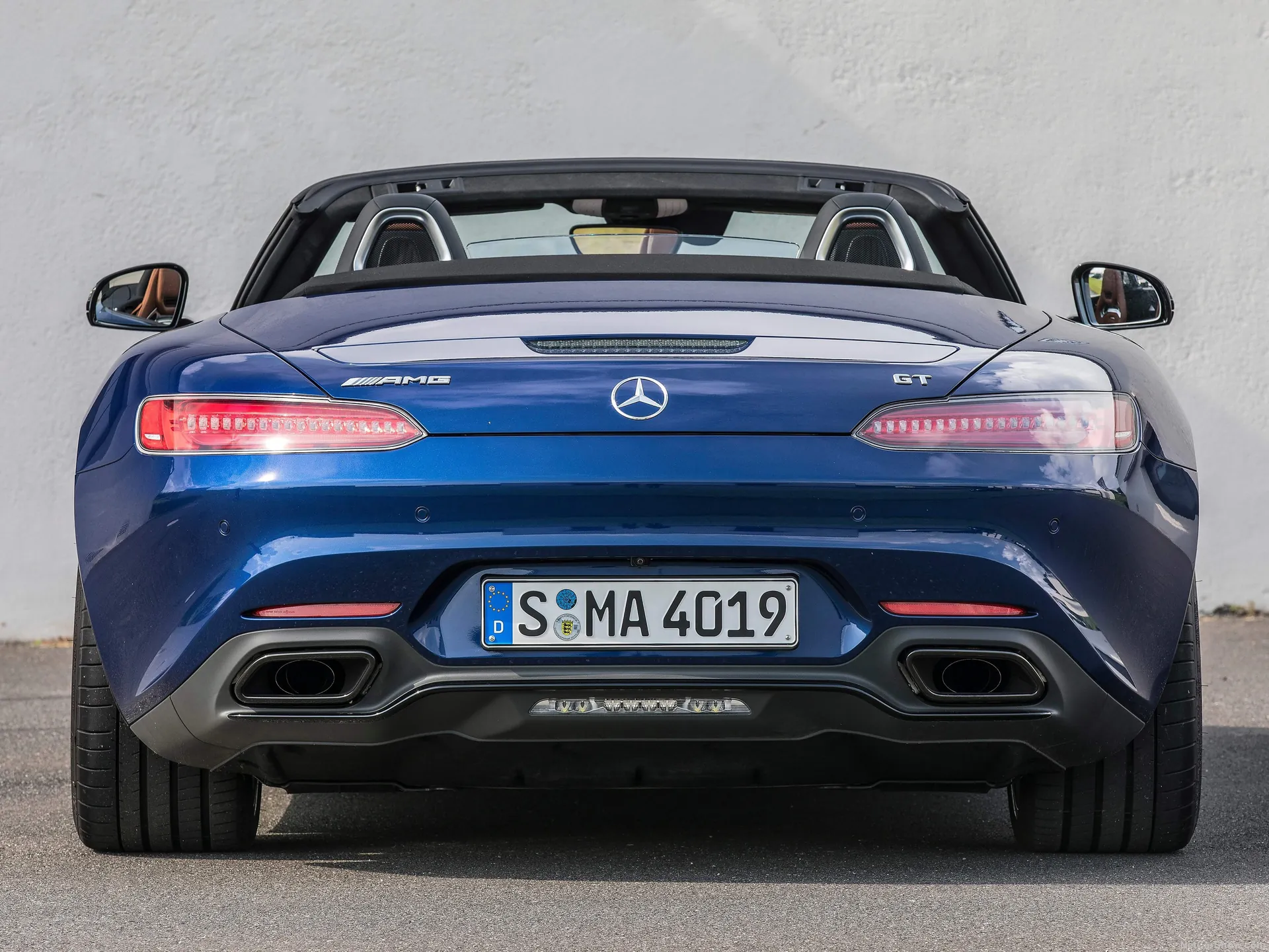 Mercedes-Benz AMG GT Roadster (2017) - Rear