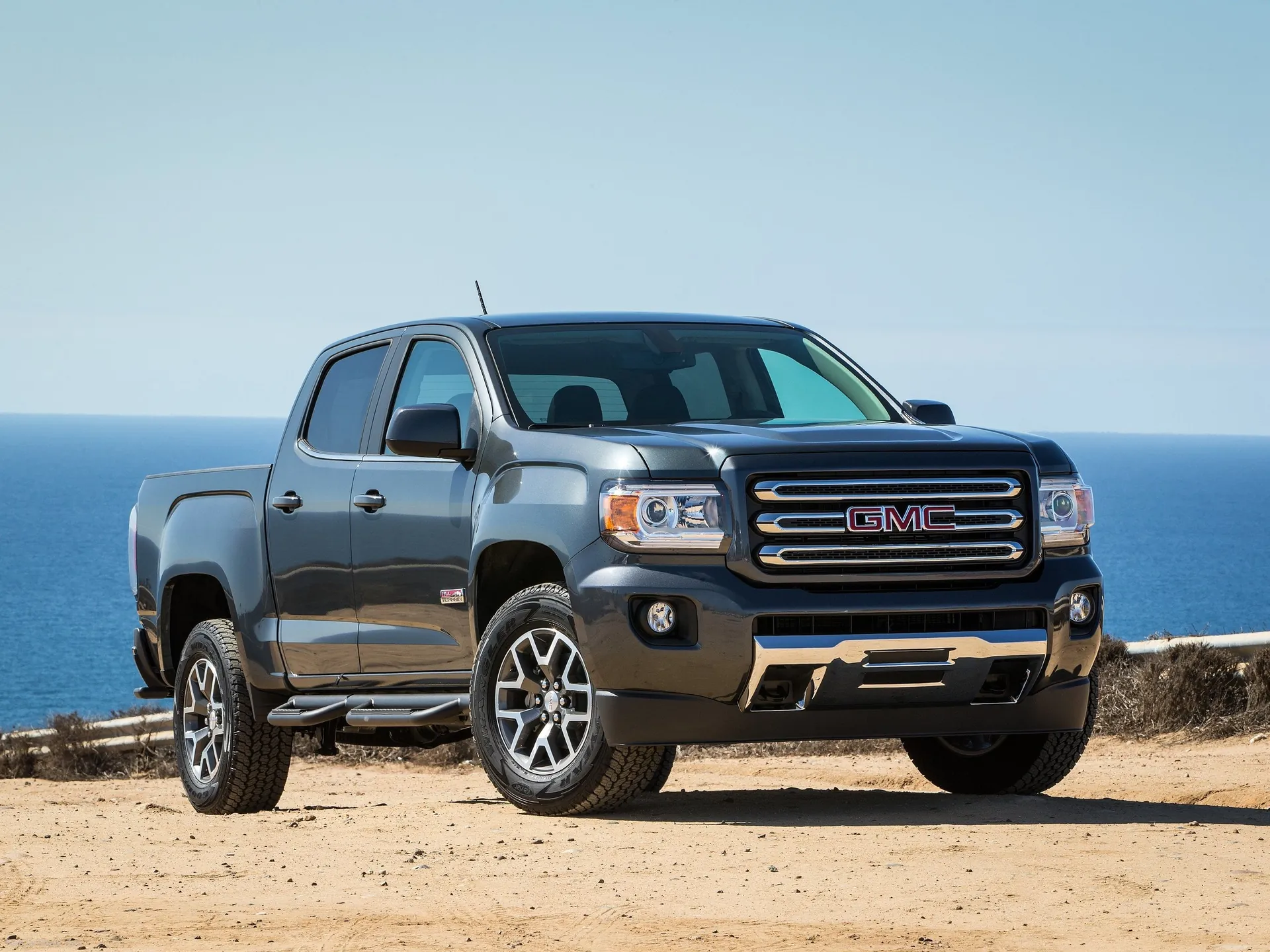 GMC Canyon (2015)