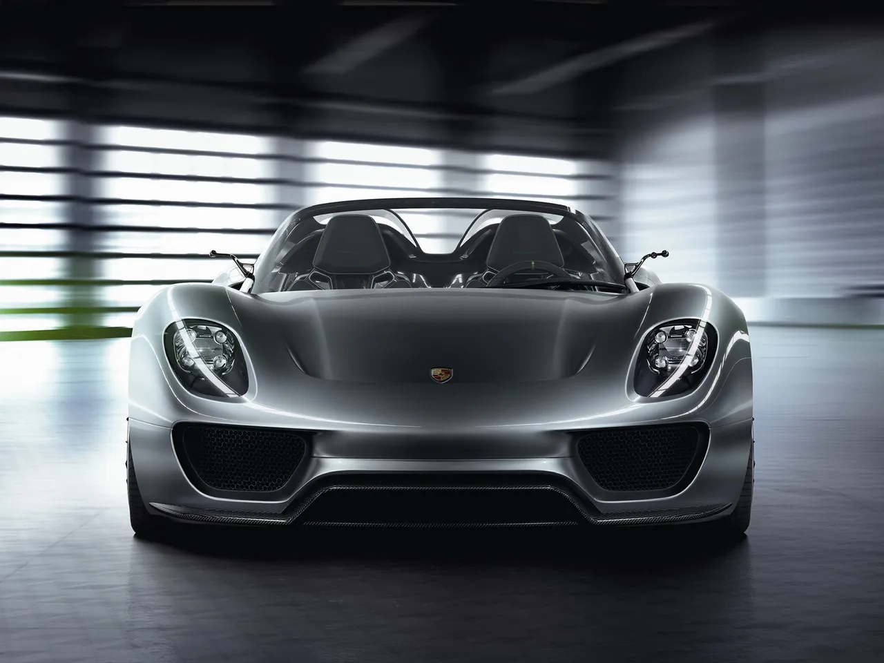 Porsche 918 Spyder Concept (2010) – zepředu