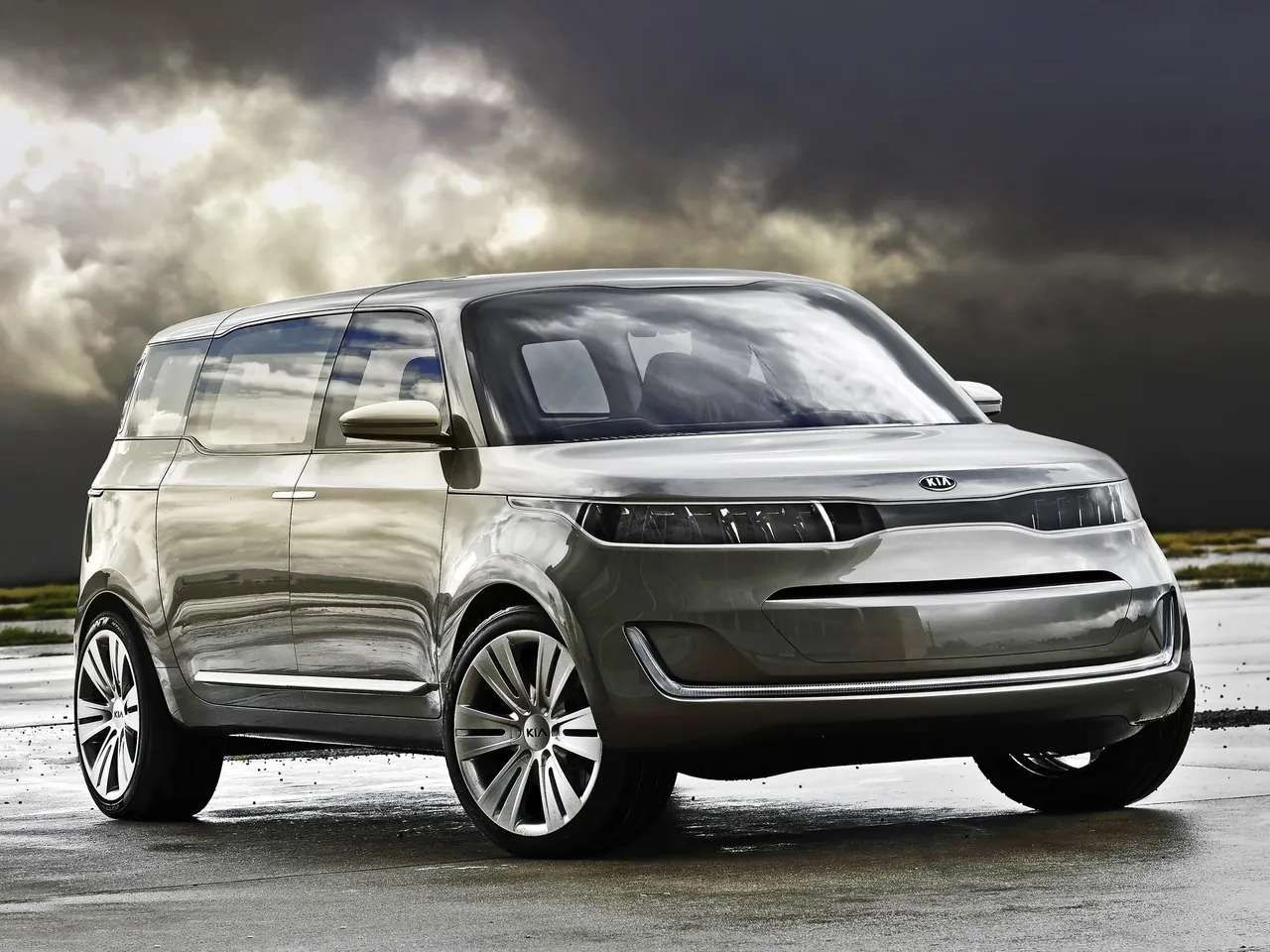 Kia KV7 Concept (2011)