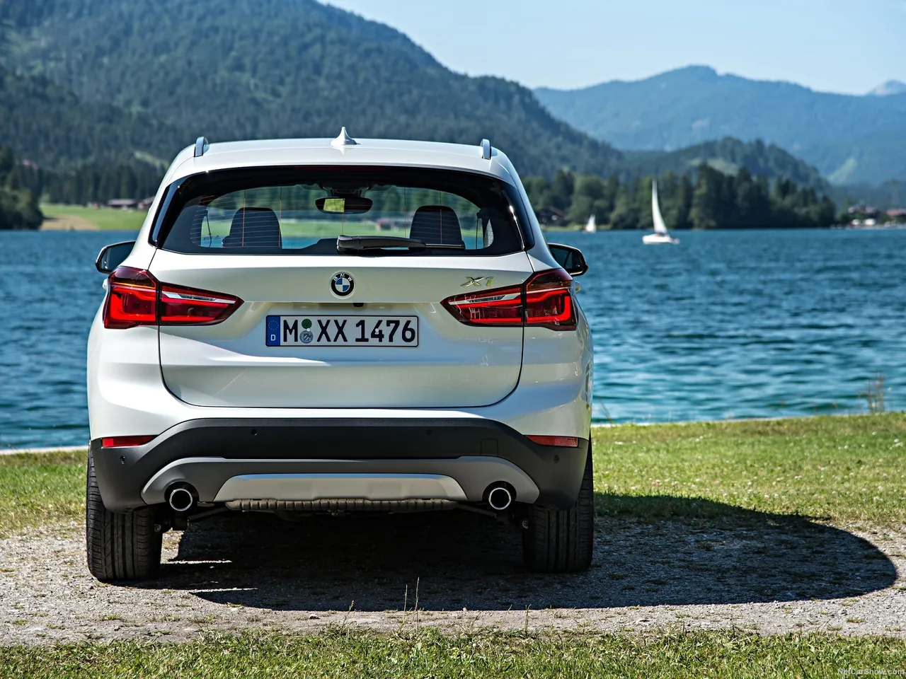 BMW X1 (2016) – zezadu