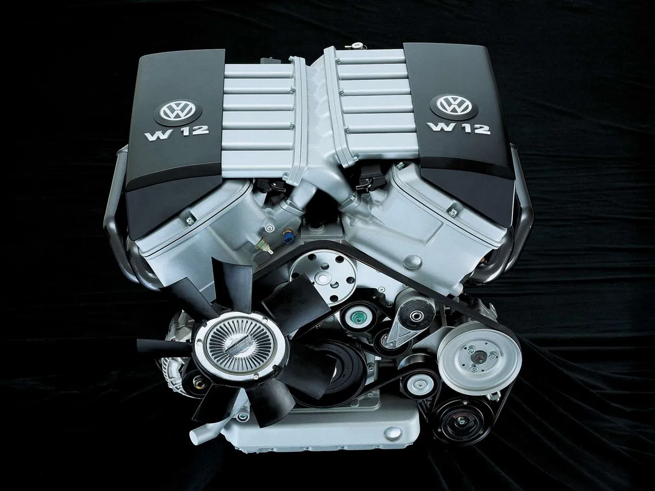 Volkswagen W12 Concept (1997) - Engine