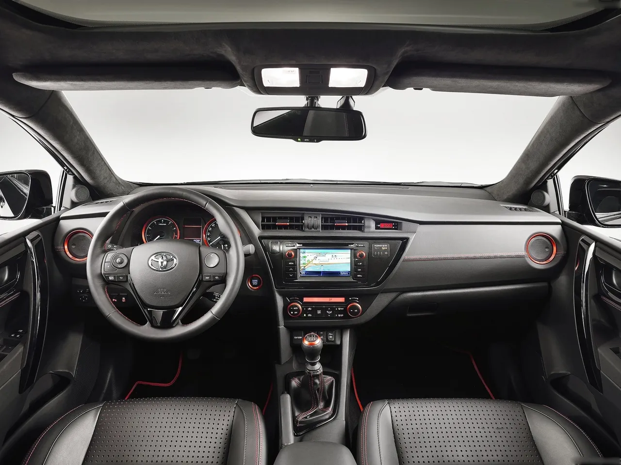 Toyota Auris TS Black Concept (2013) - Interior