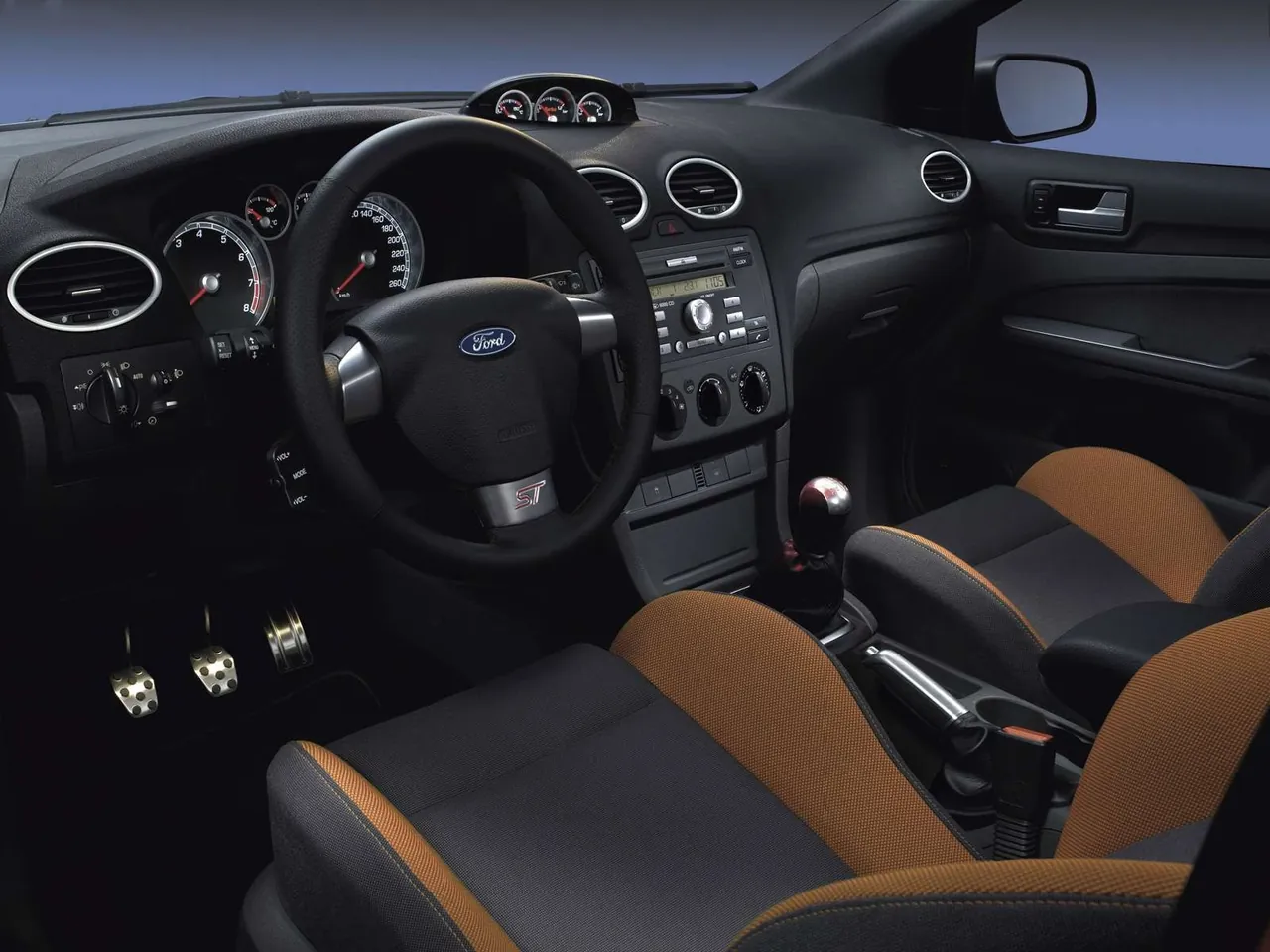 Ford Focus ST (2006) – interiér