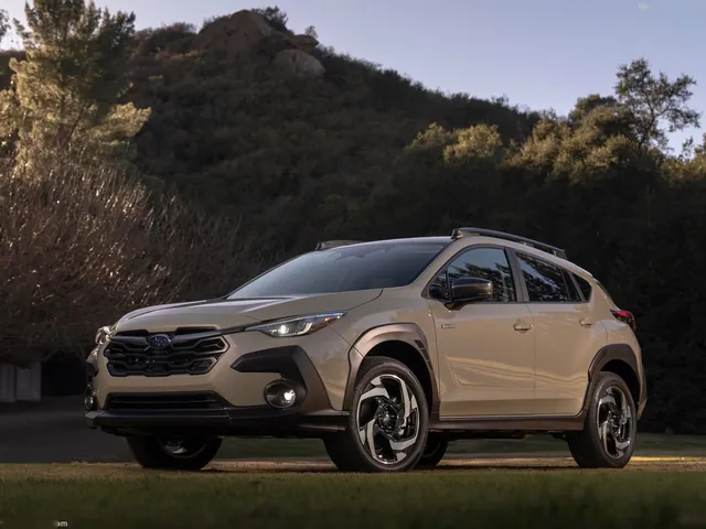 Subaru Crosstrek Hybrid (2026)