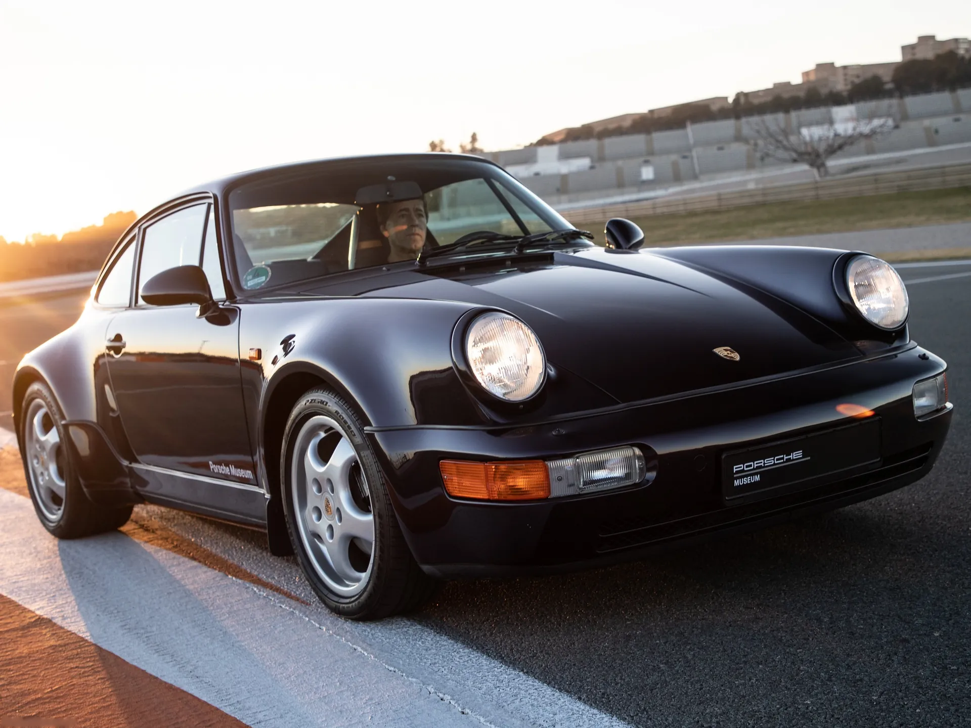 Porsche 911 Carrera 4 30 Years Edition (1993)
