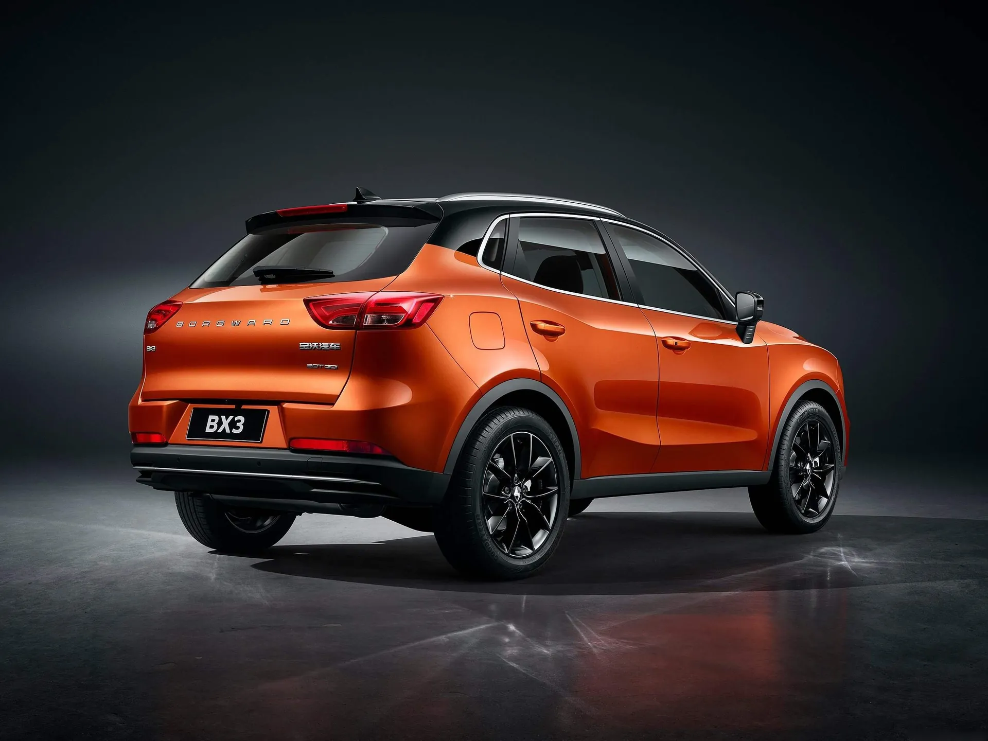 Borgward BX3 (2020) – zadní tříčtvrteční pohled