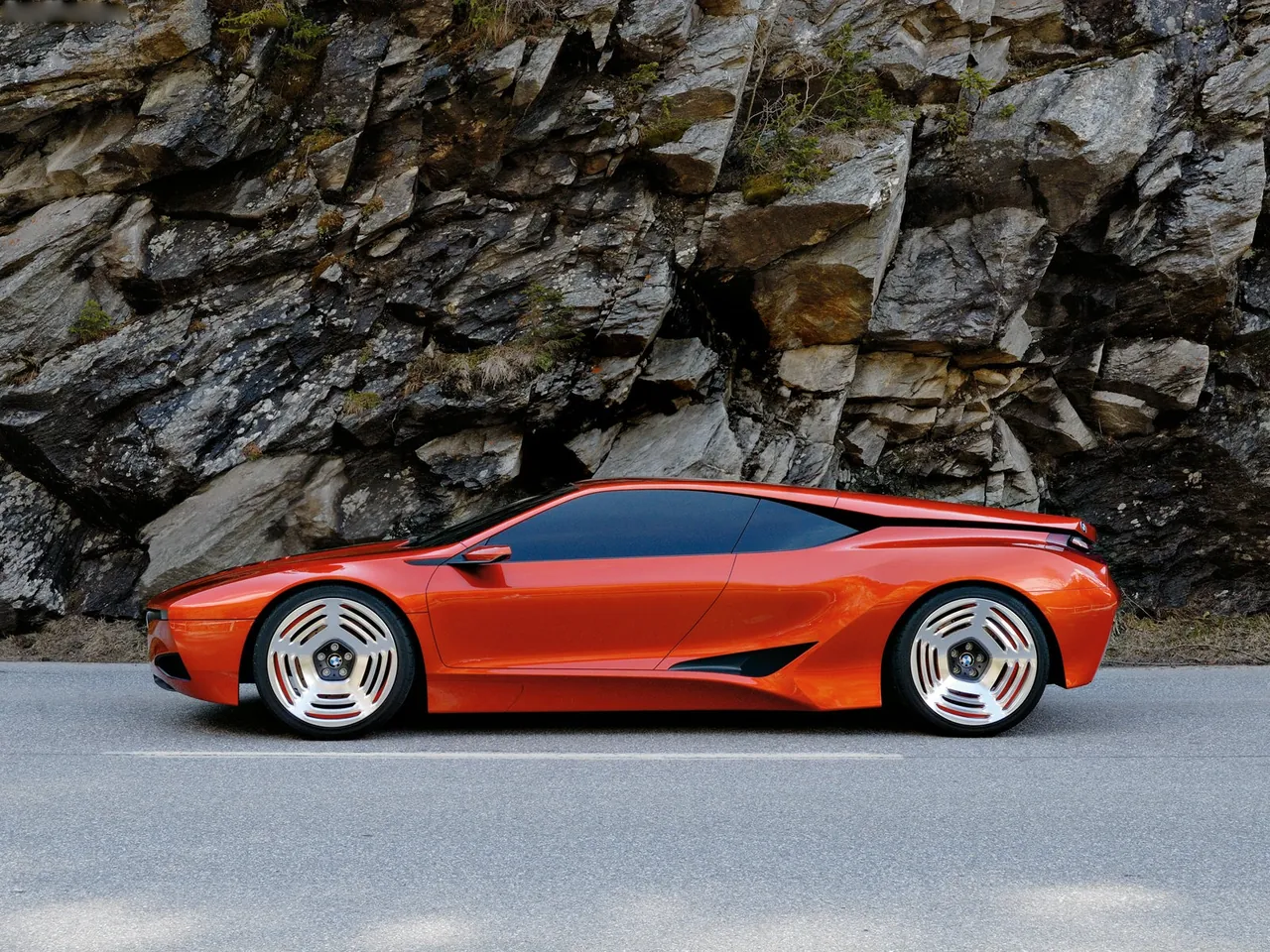 BMW M1 Concept (2008) – boční profil