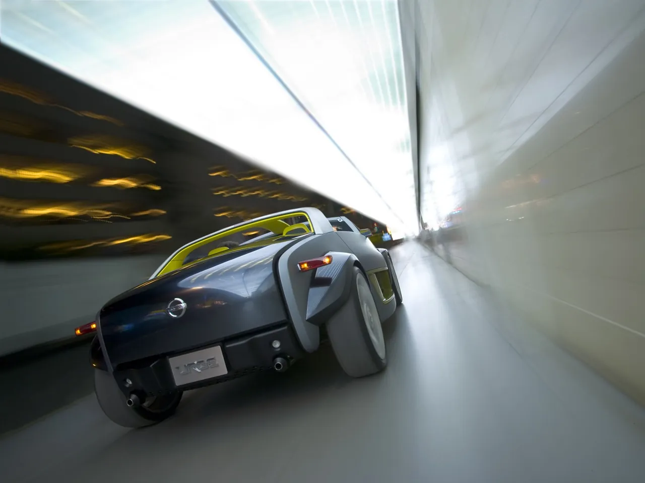 Nissan Urge Concept (2006) – zadní tříčtvrteční pohled