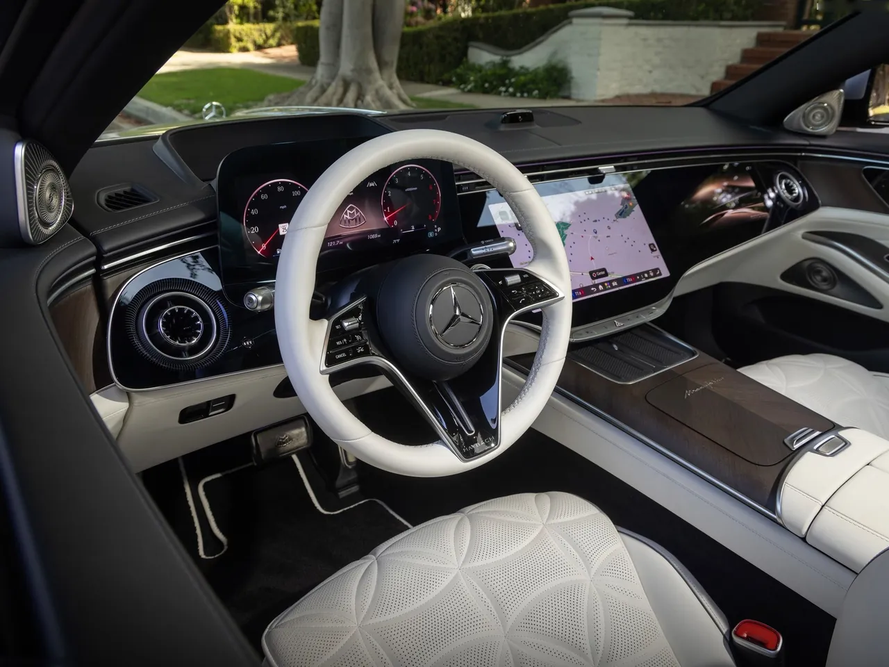 Mercedes-Benz S680 Maybach [US] (2027)